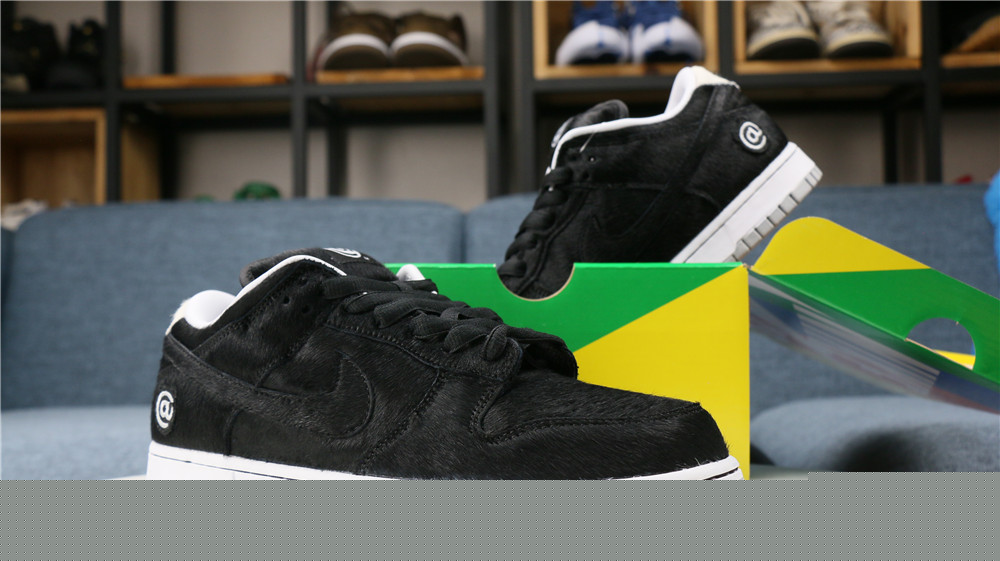 Nike SB Dunk Low Medicom BE@RBRICK 2020