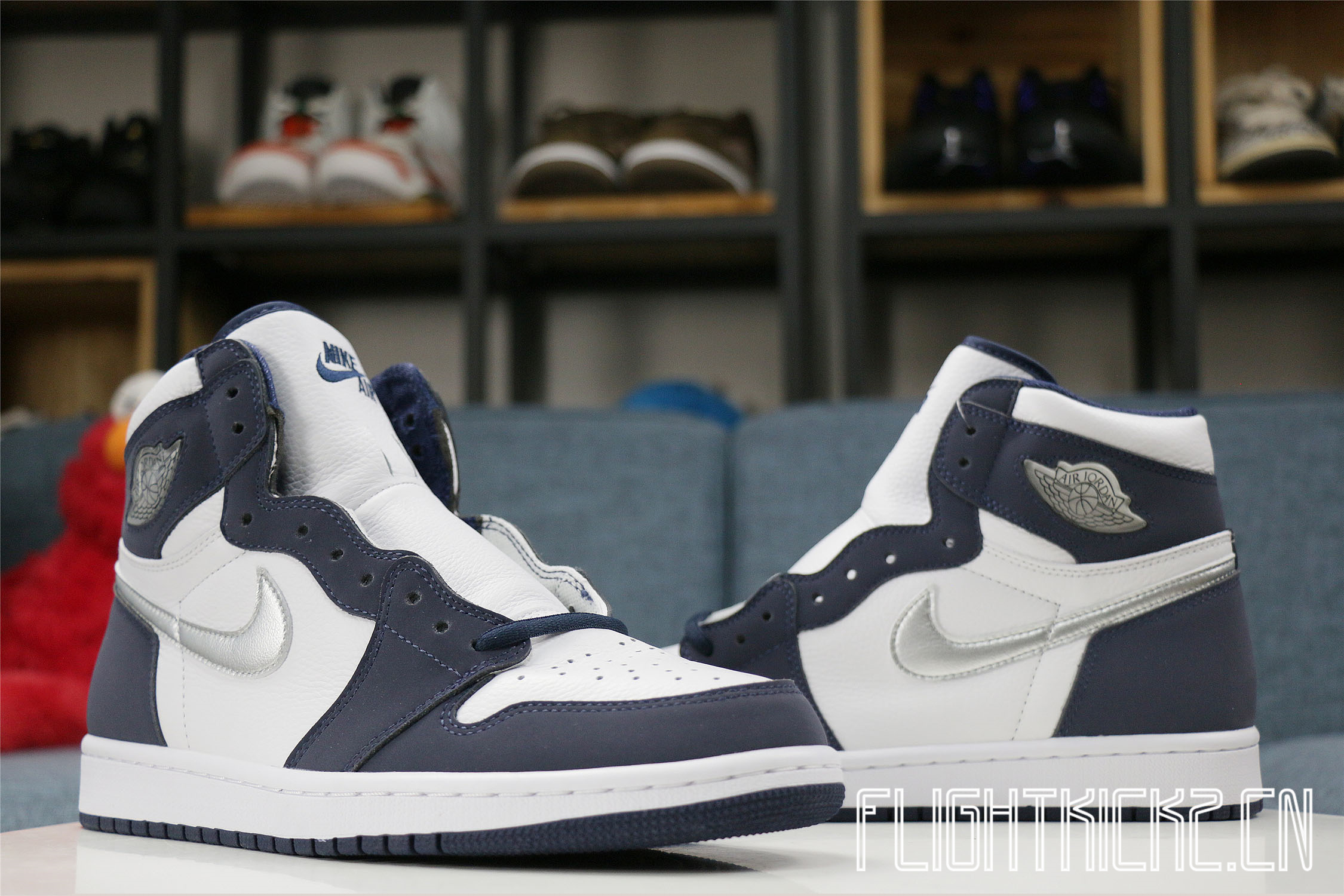 Air Jordan 1 OG Japan Midnight Navy