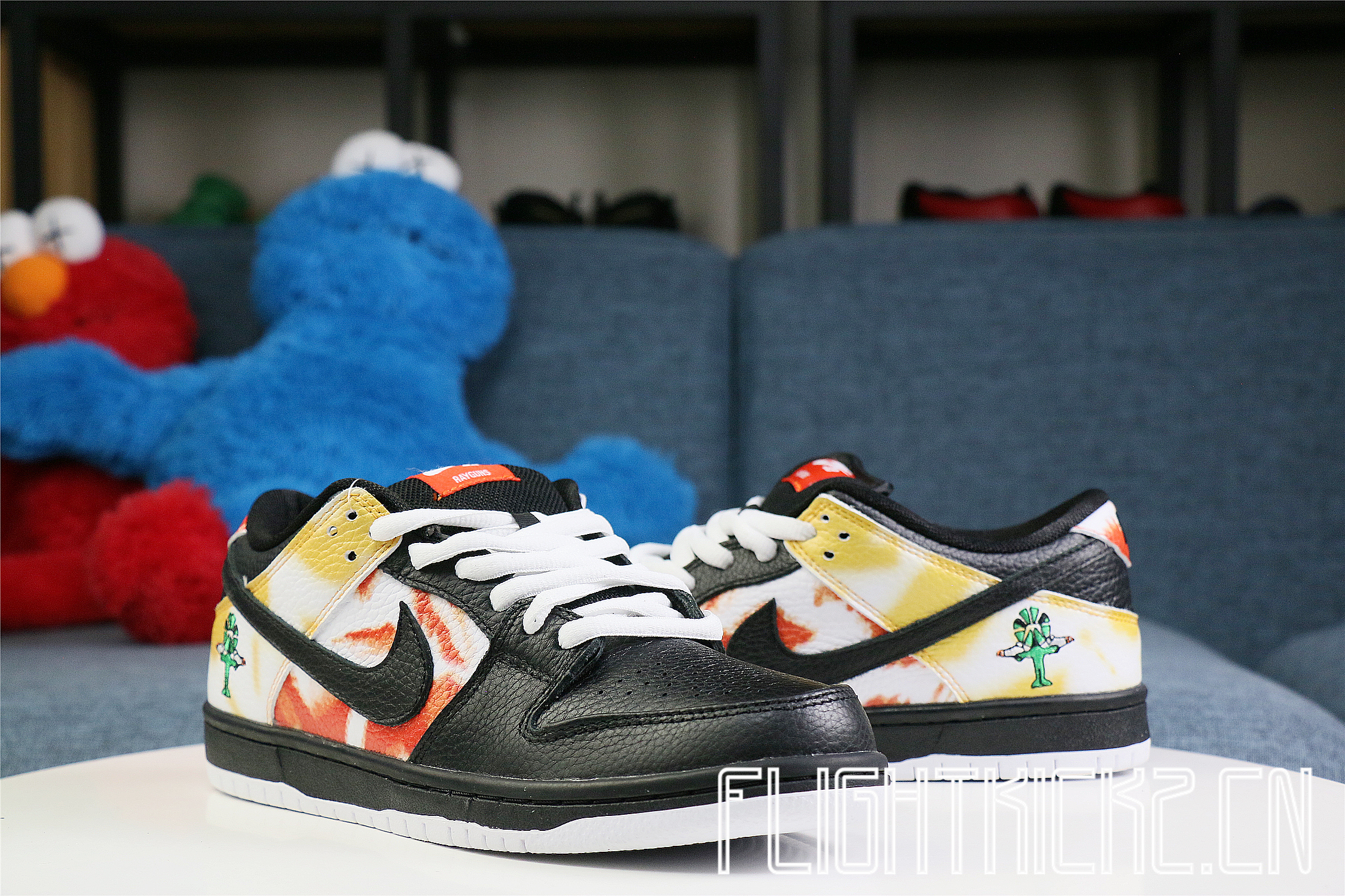 Nike SB Dunk Low Raygun Tie-Dye Black 2019(LN5 A1 Batch)