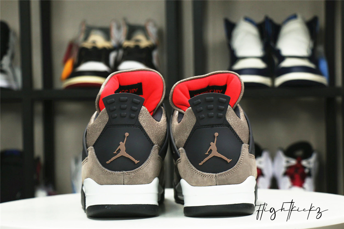 Air Jordan 4 Retro ‘Taupe Haze’