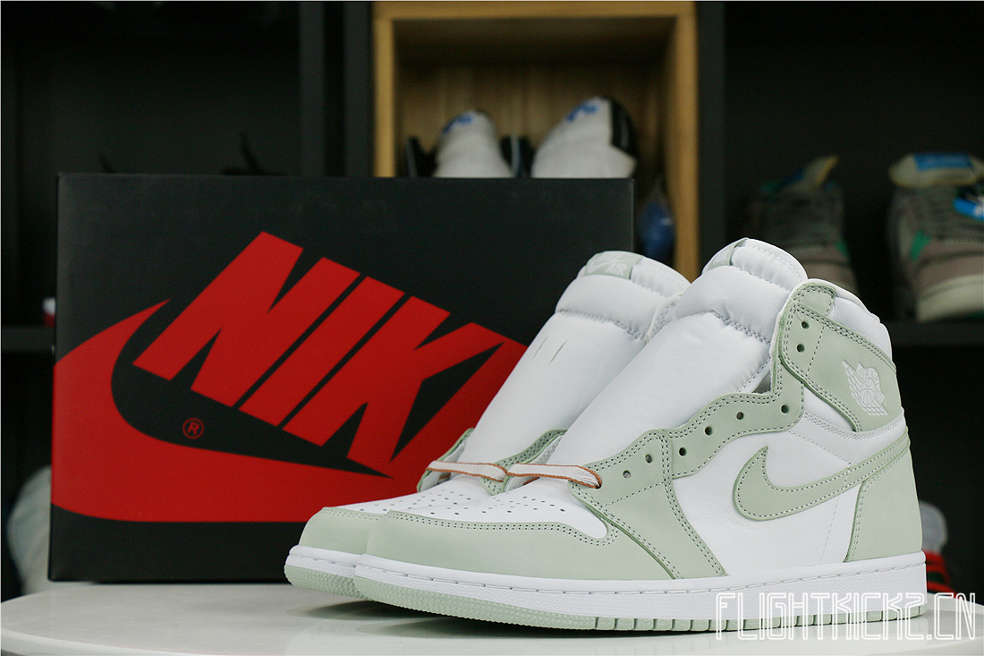 Air Jordan 1 High OG Seafoam (W) 2021