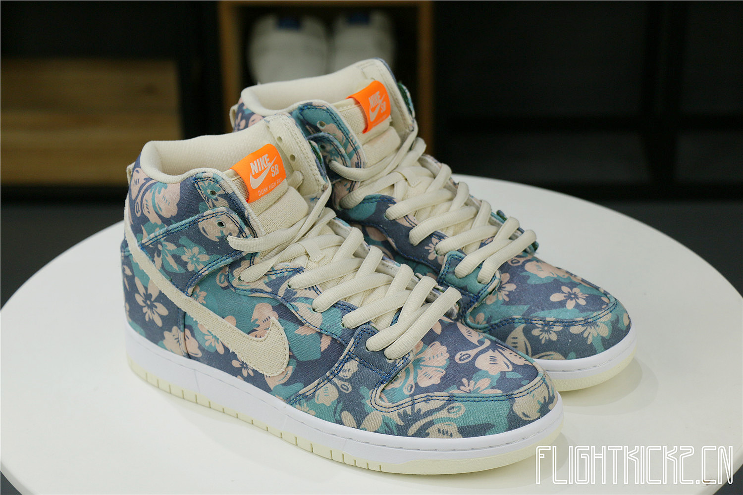 Nike SB Dunk High Hawaii