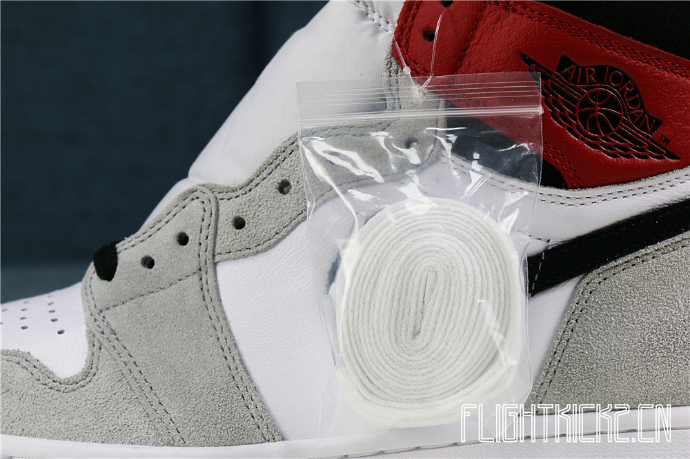 Air Jordan 1 Retro Light Grey Smoke 2020