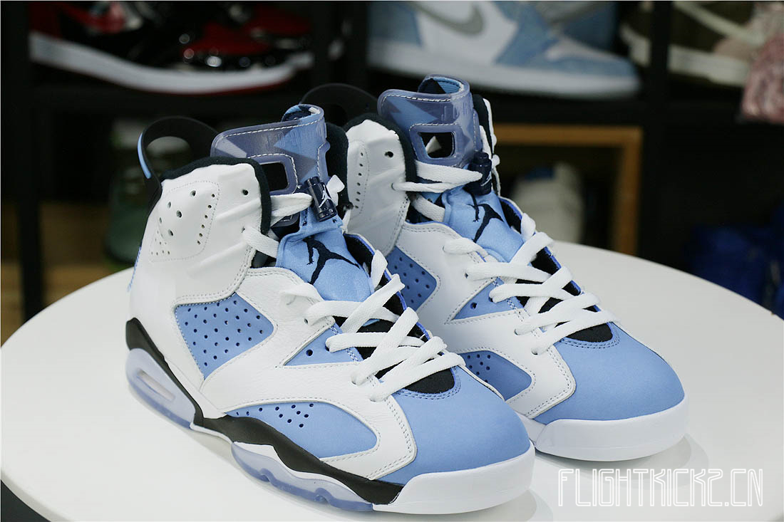 Air Jordan 6 UNC White