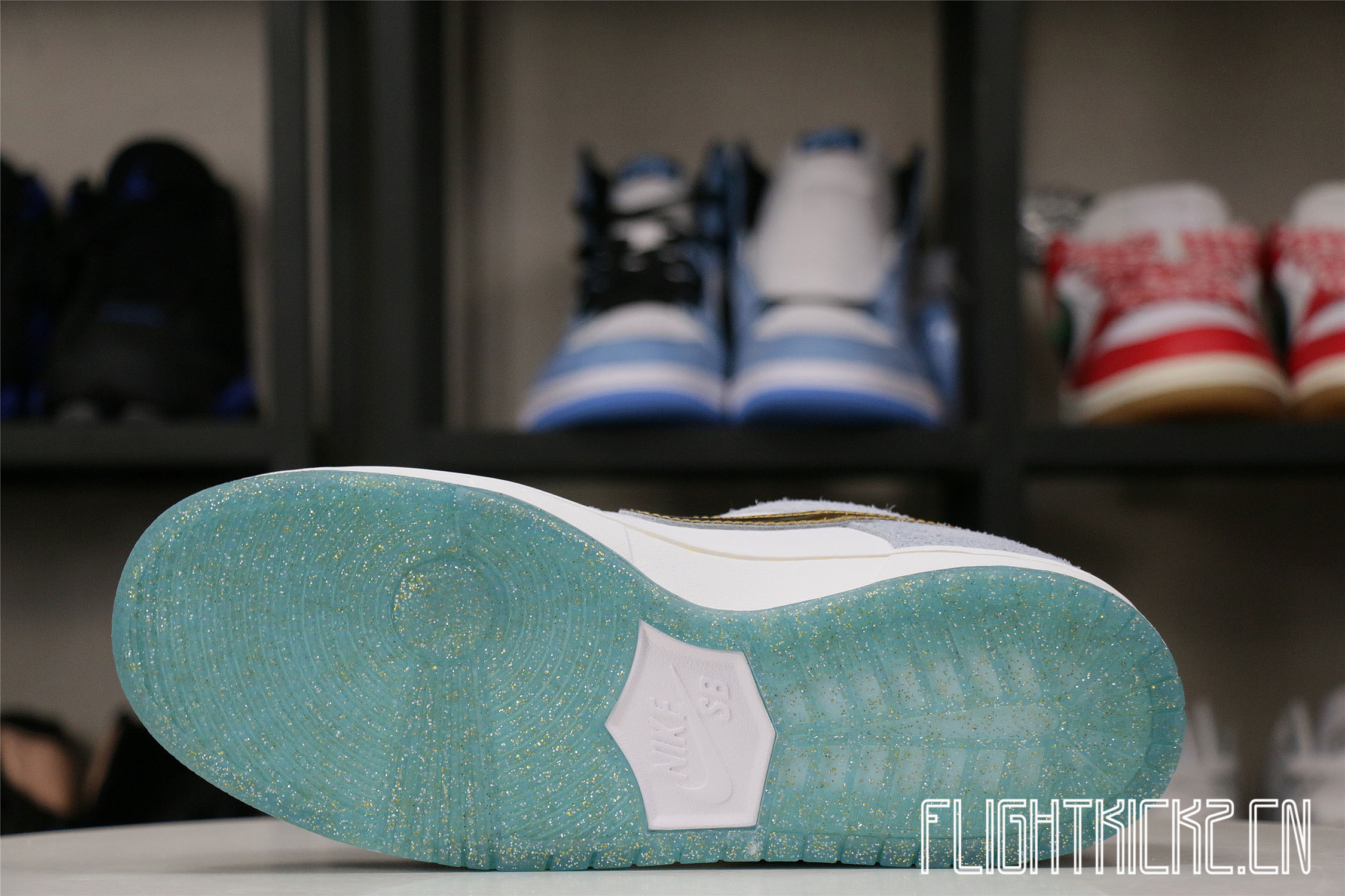 Nike SB Dunk Low Sean Cliver