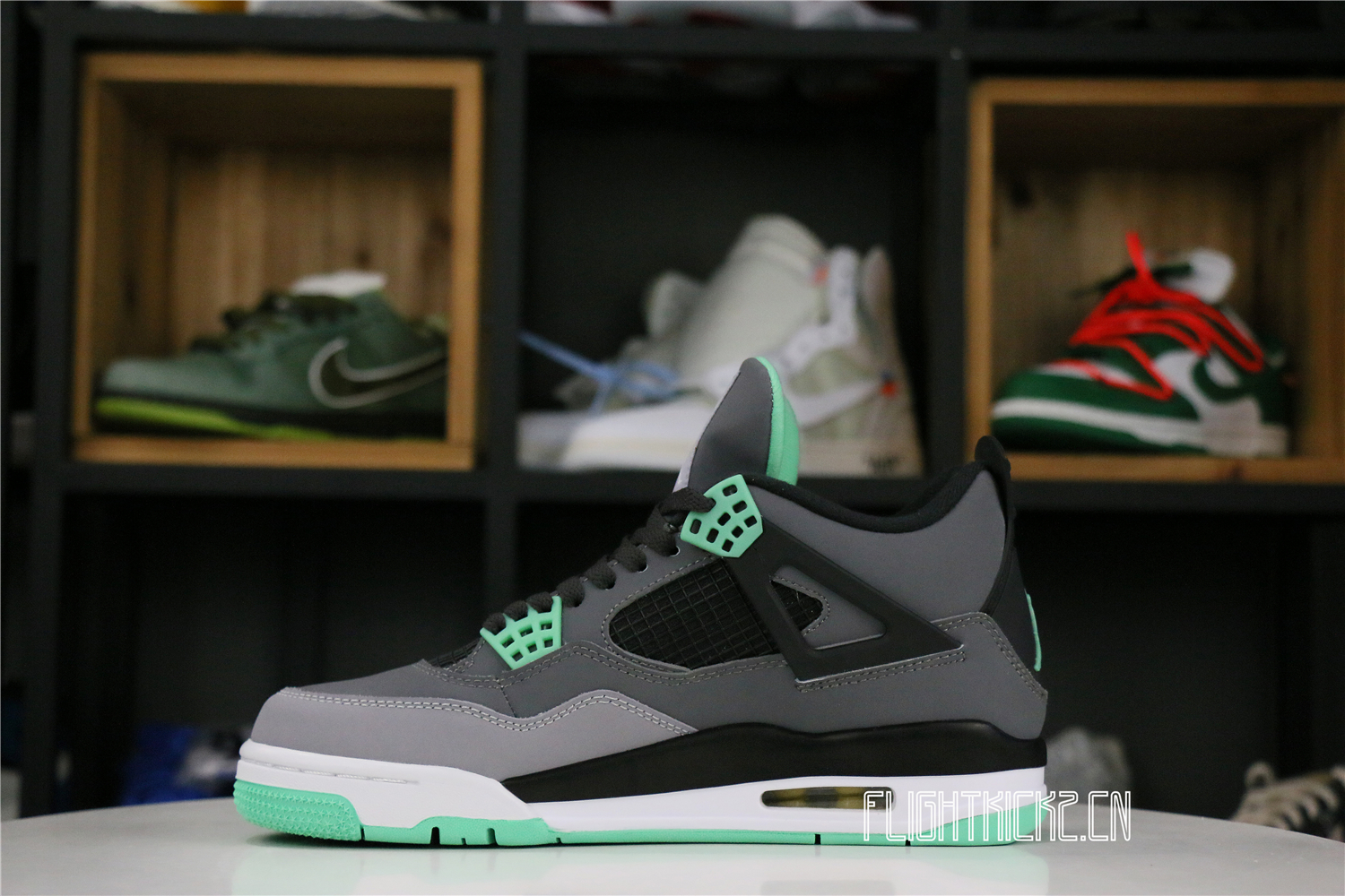 Jordan 4 Retro Green Glow( Ln5 A1 Batch)
