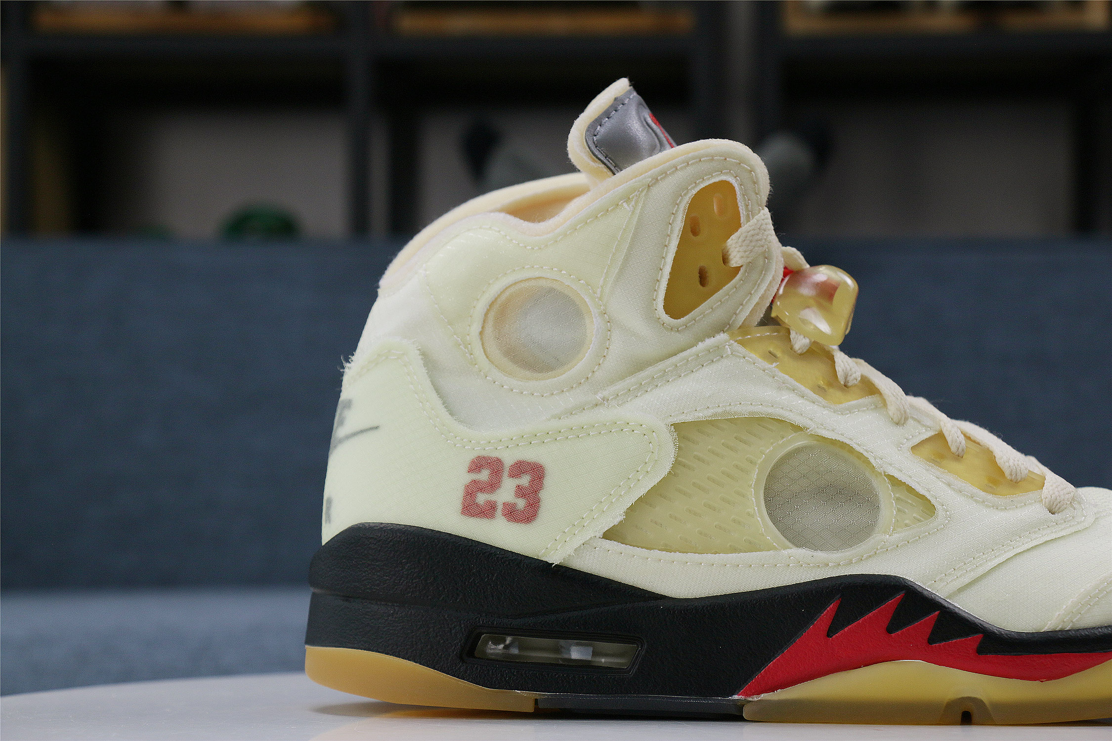 Off White x Air Jordan 5 Retro Sail/Plot twist (LN5 A1 Batch)