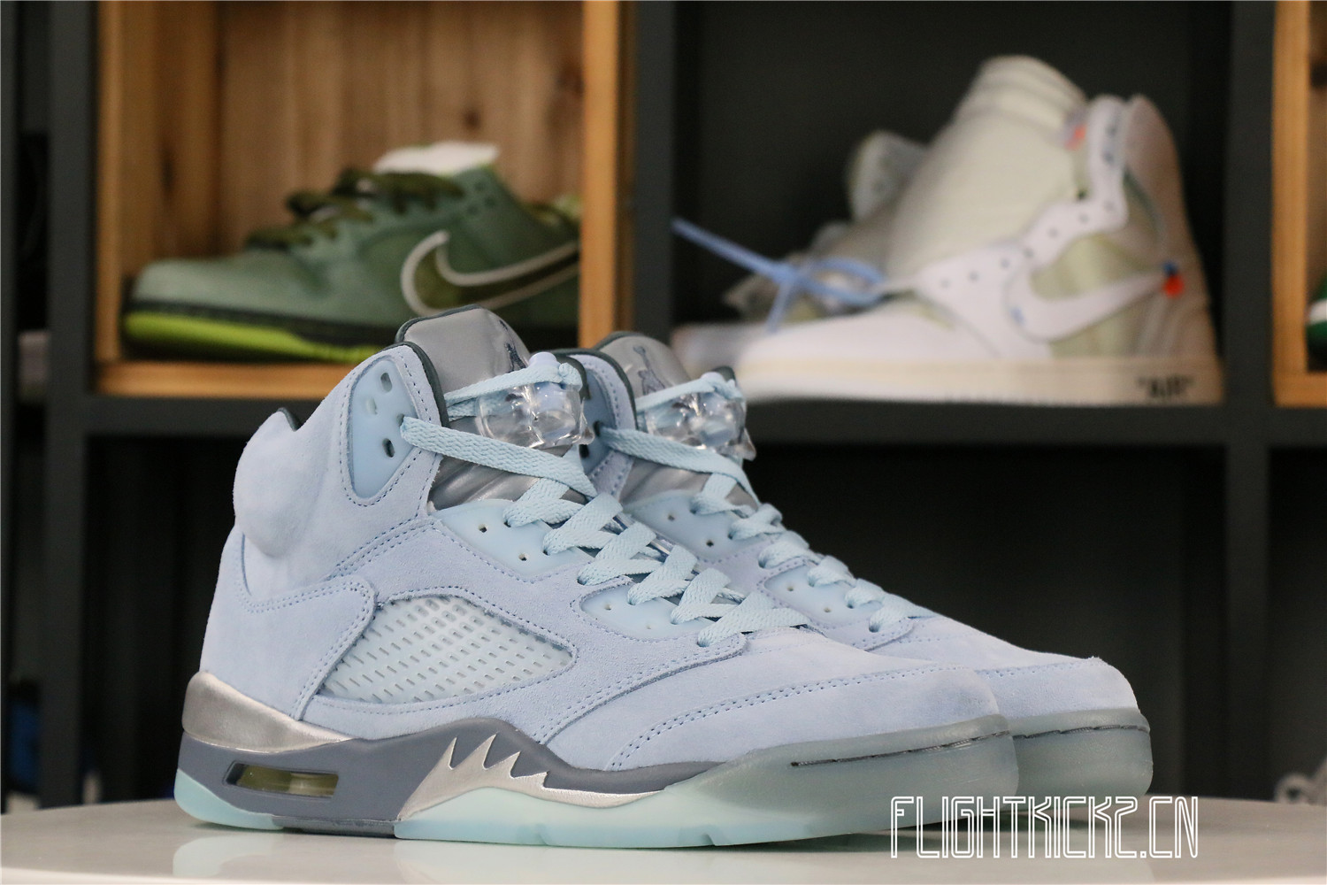 Jordan 5 Retro Bluebird (W)