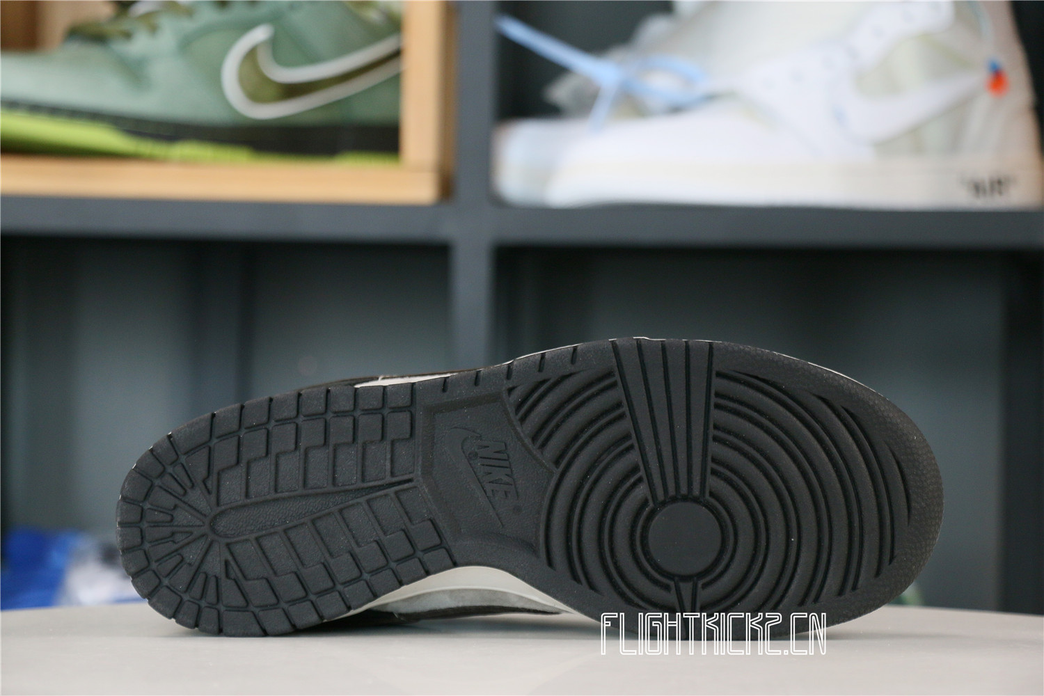 Otomo Katsuhiro x Nike SB Dunk Low Steamboy OST Grey Brown Mocha