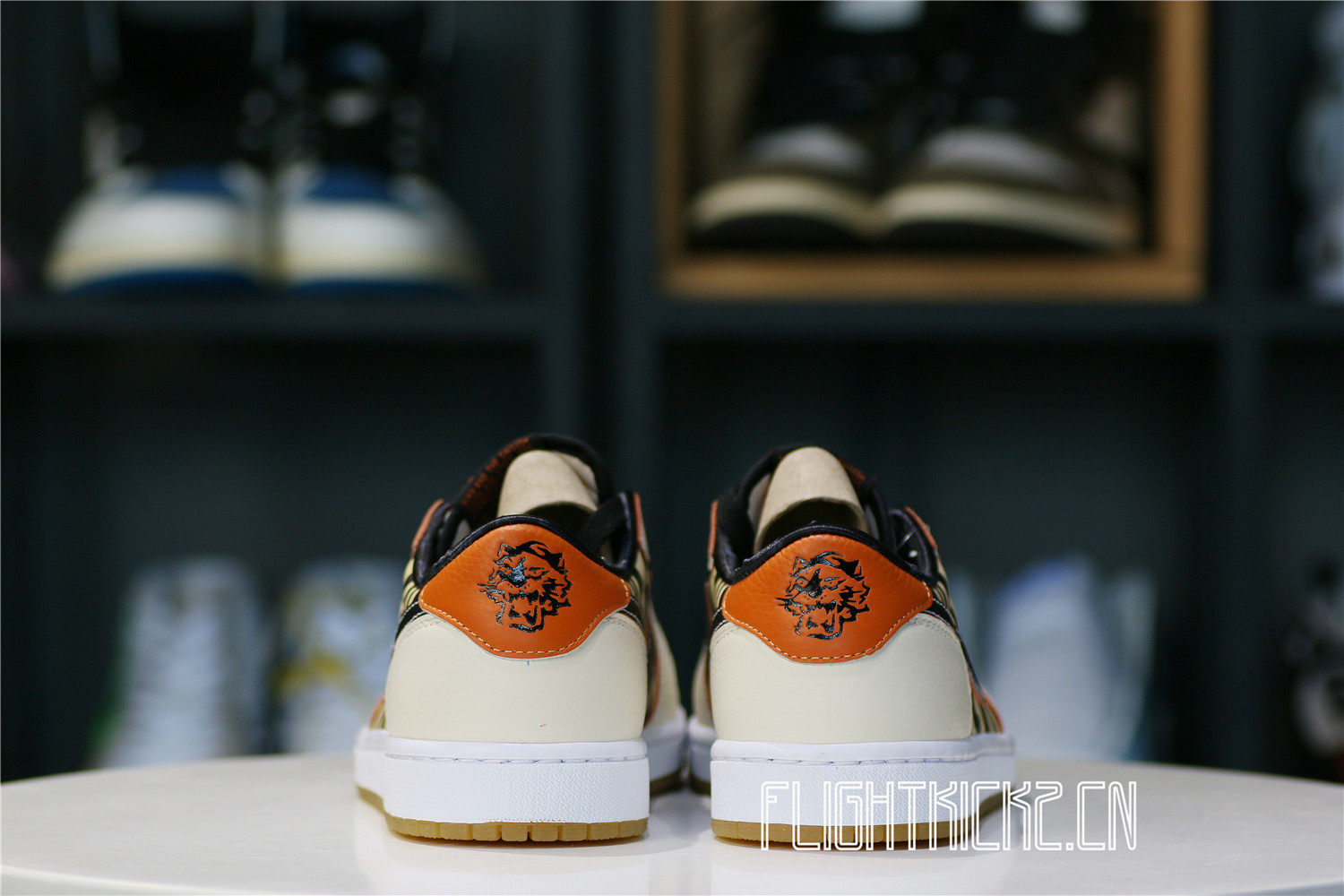 Jordan 1 Low OG Year of the Tiger