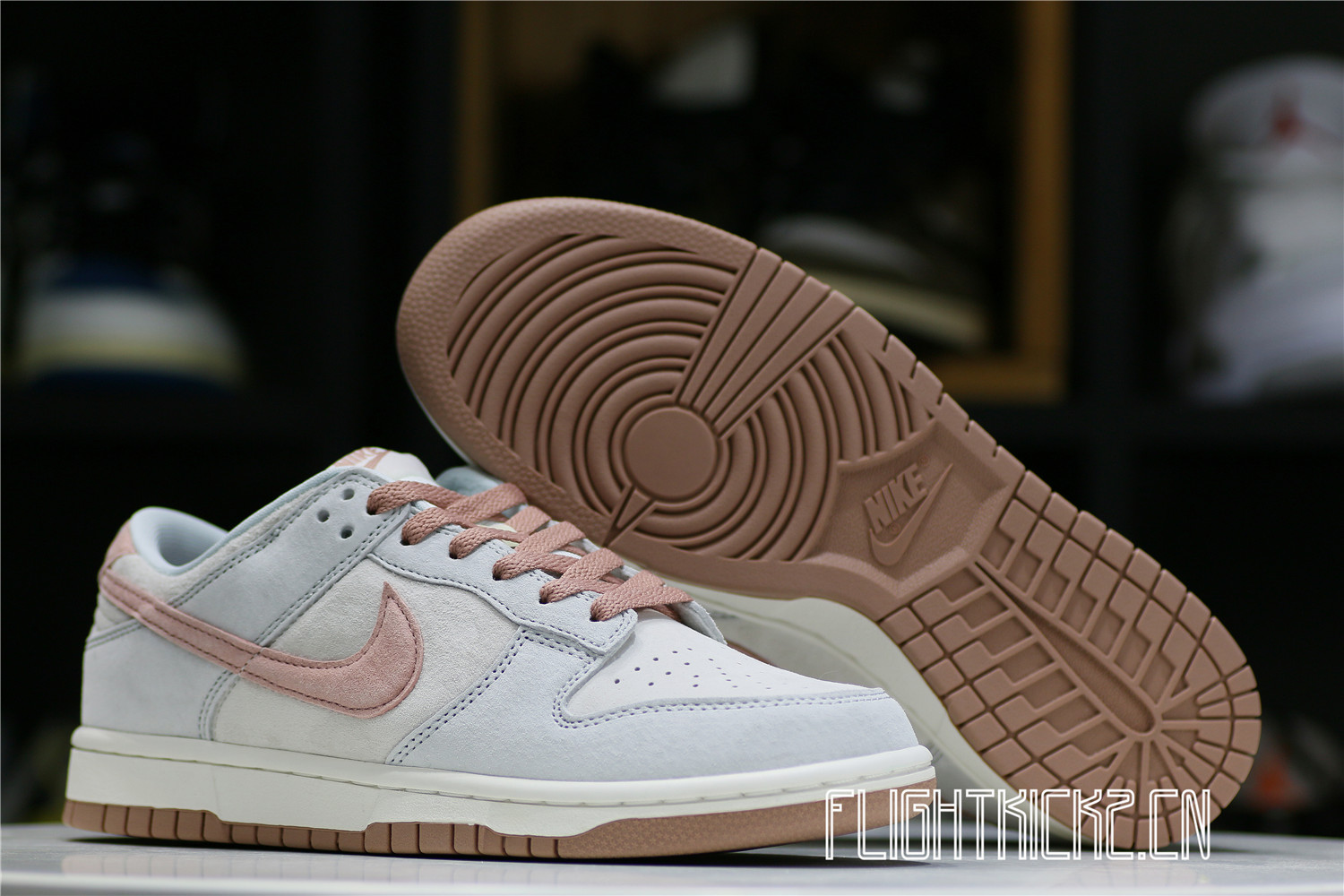 Nike Dunk Low Fossil Rose