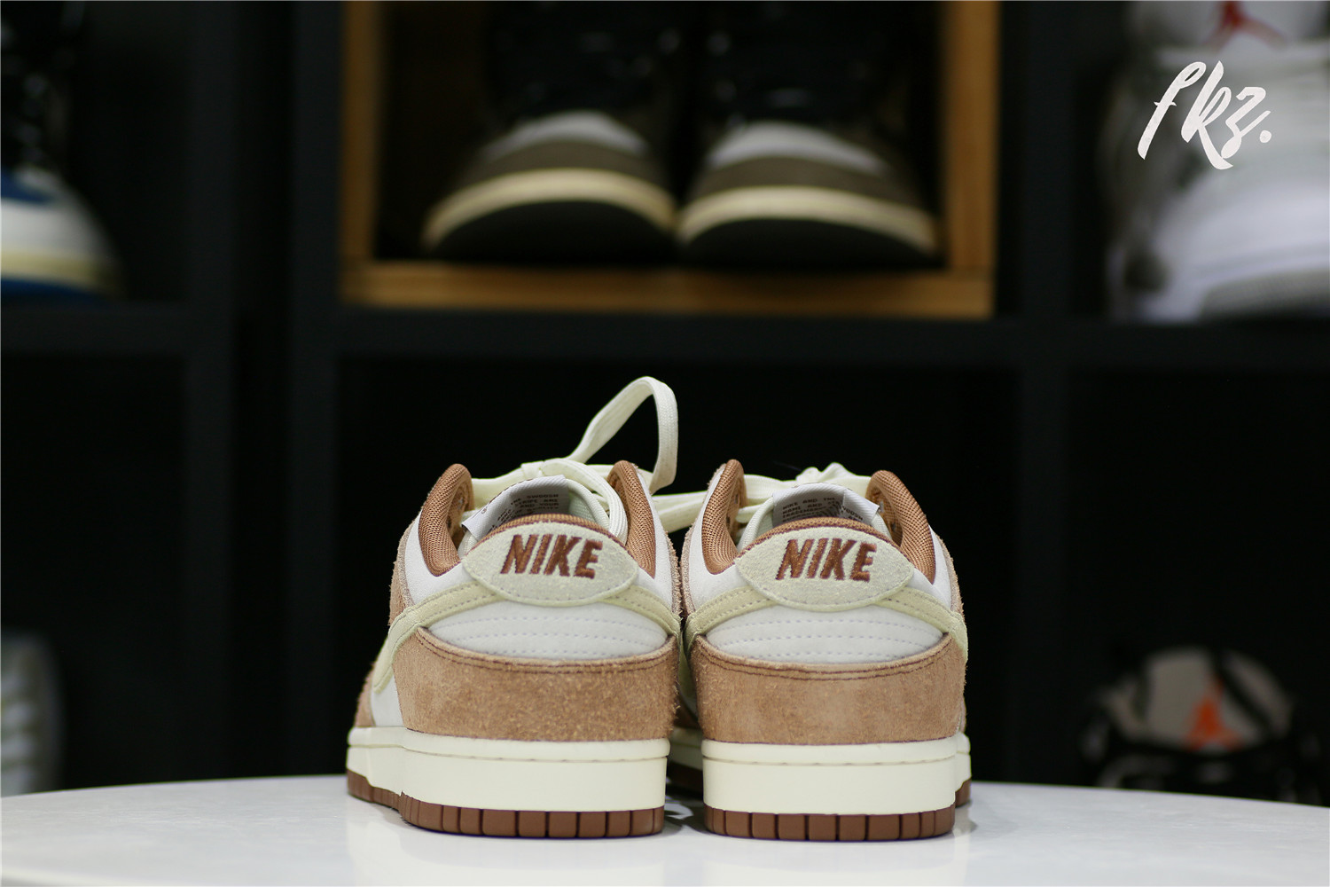 Nike Dunk Low Medium Curry 2021