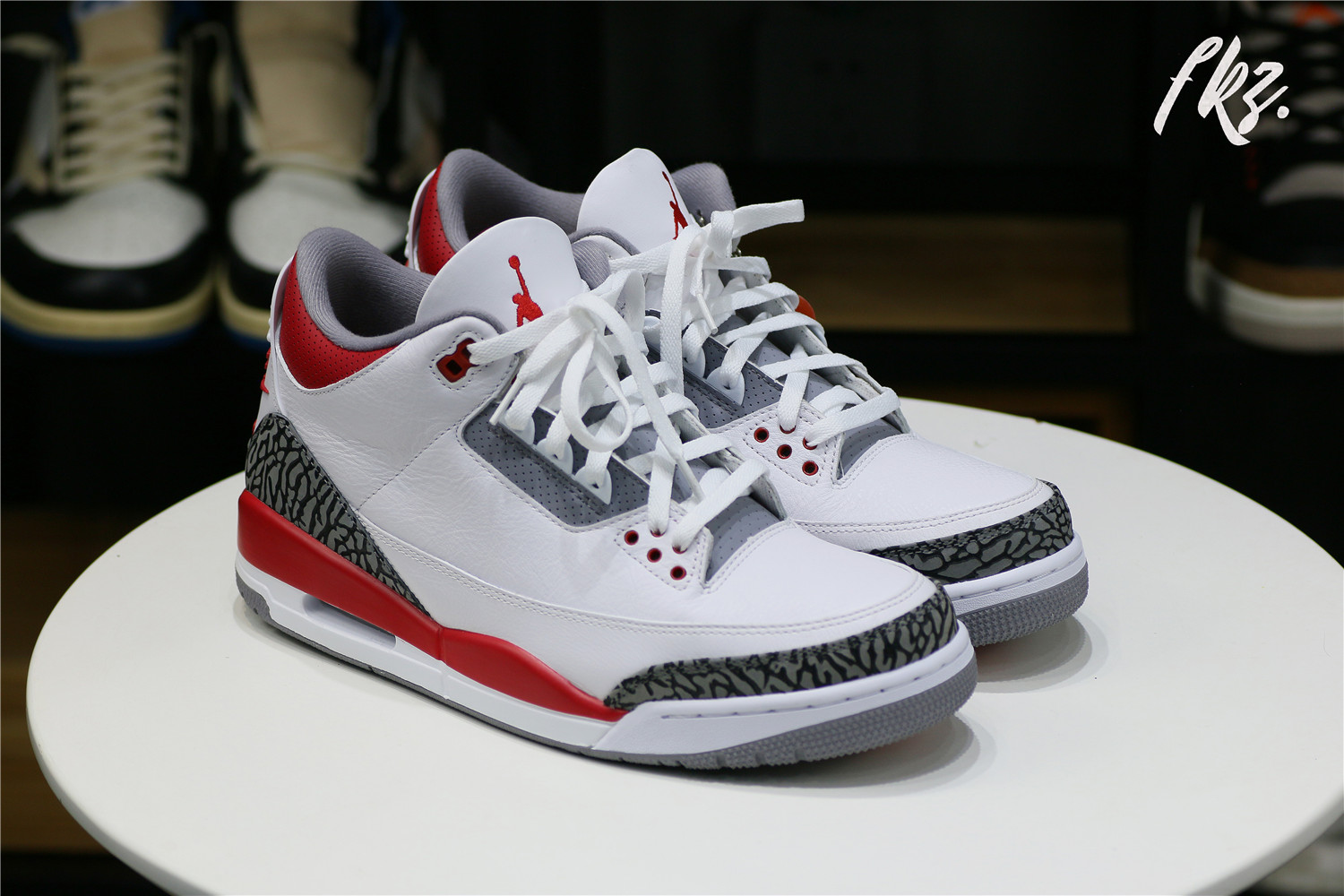 AIR JORDAN 3 RETRO ‘FIRE RED’ 2022