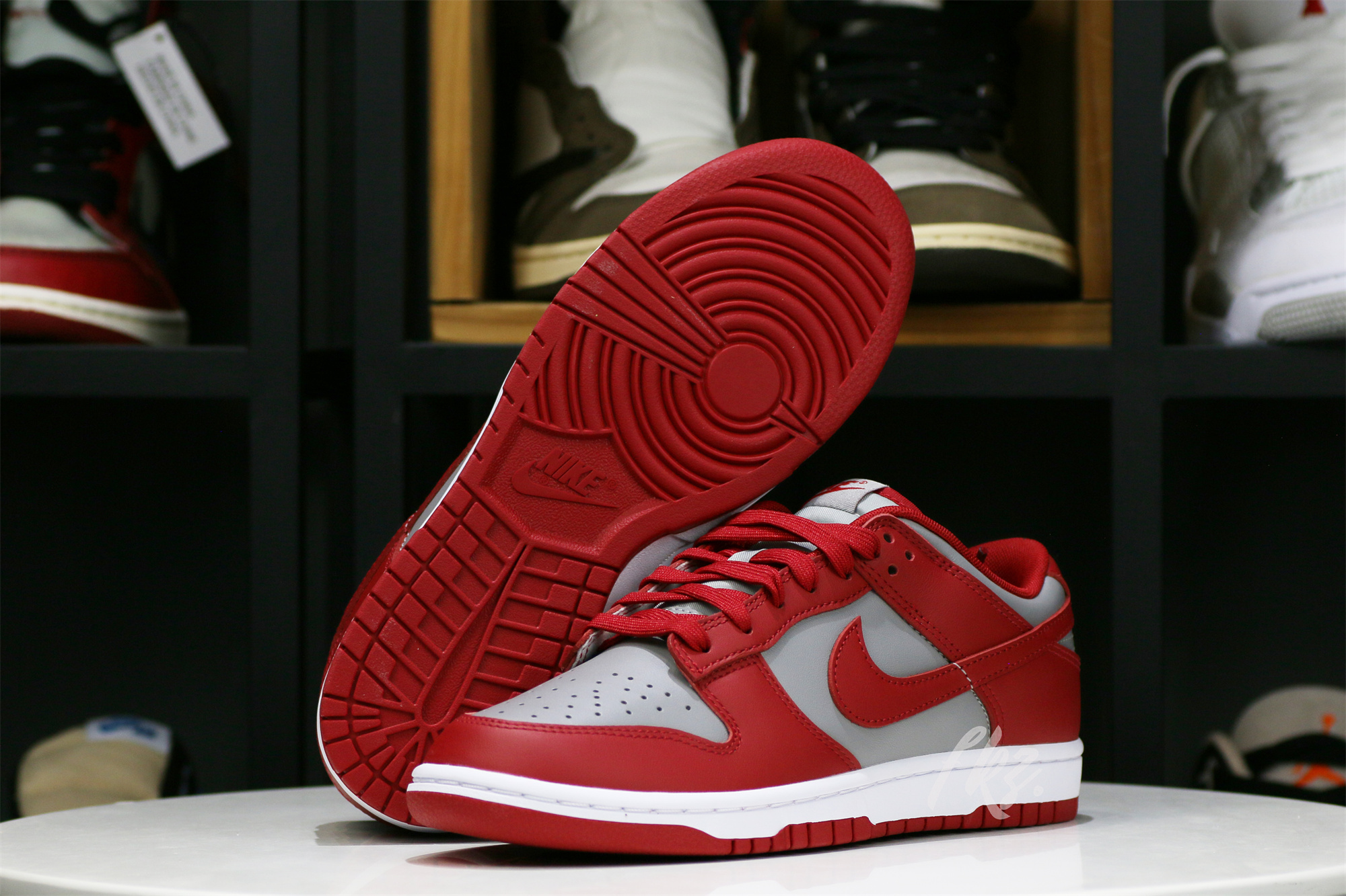 Nike Dunk Low Retro Medium Grey Varsity Red UNLV (2021)(LN5 A1 Batch)