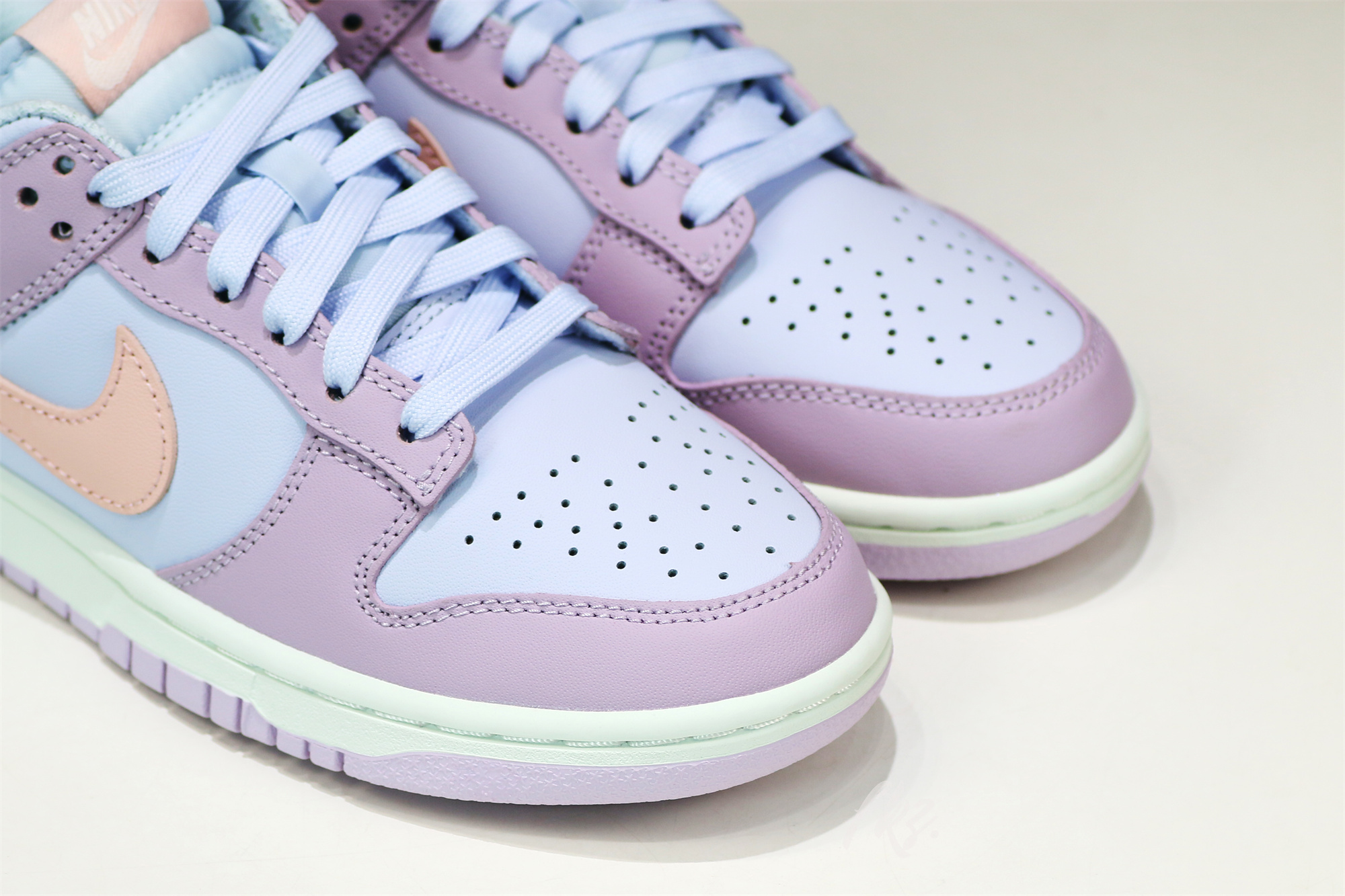 Nike Dunk Low Easter 2022 W(LN5 A1 Batch)