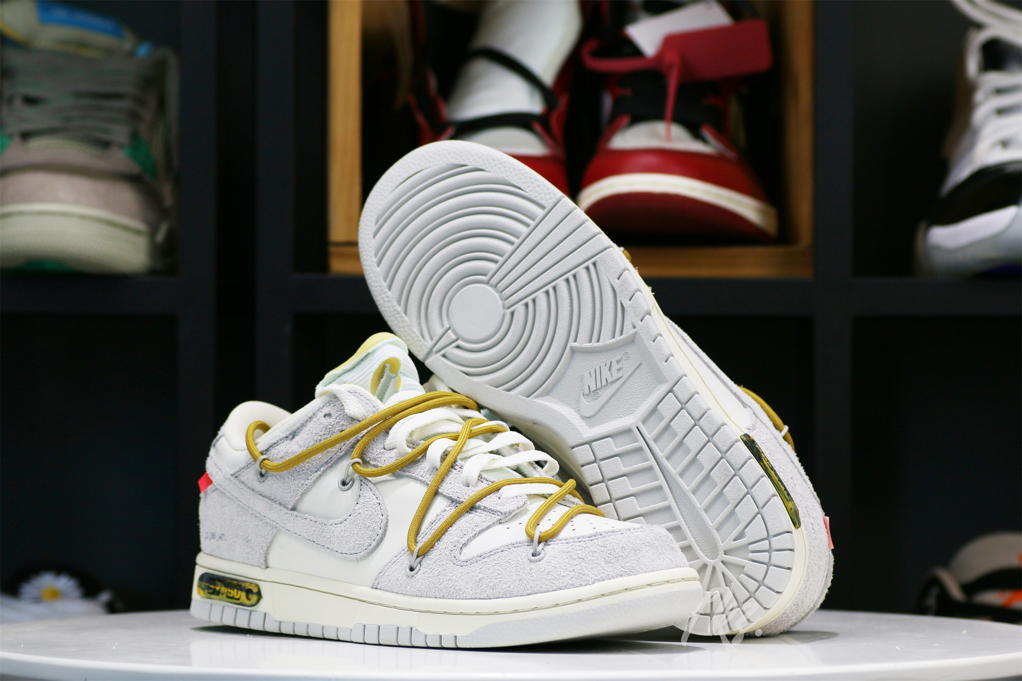 Nike Dunk Low Off-White Lot 37