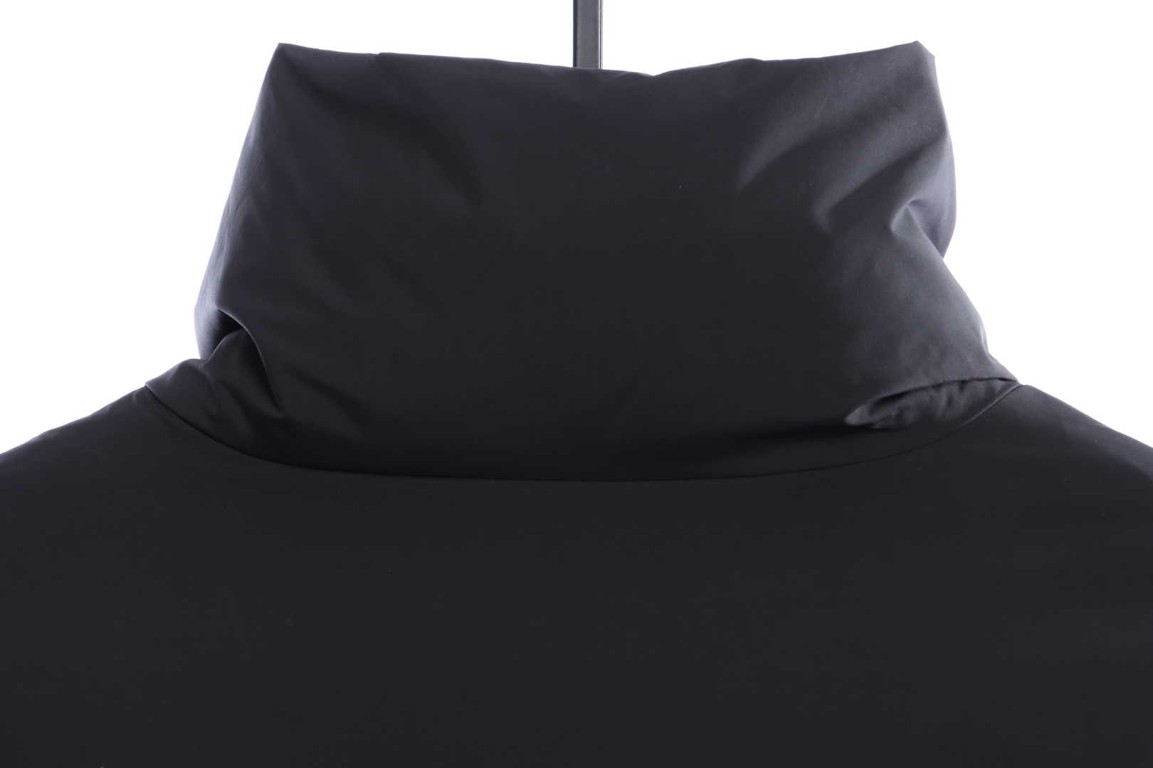 NEW BALANCE solid color large pocket down jacket