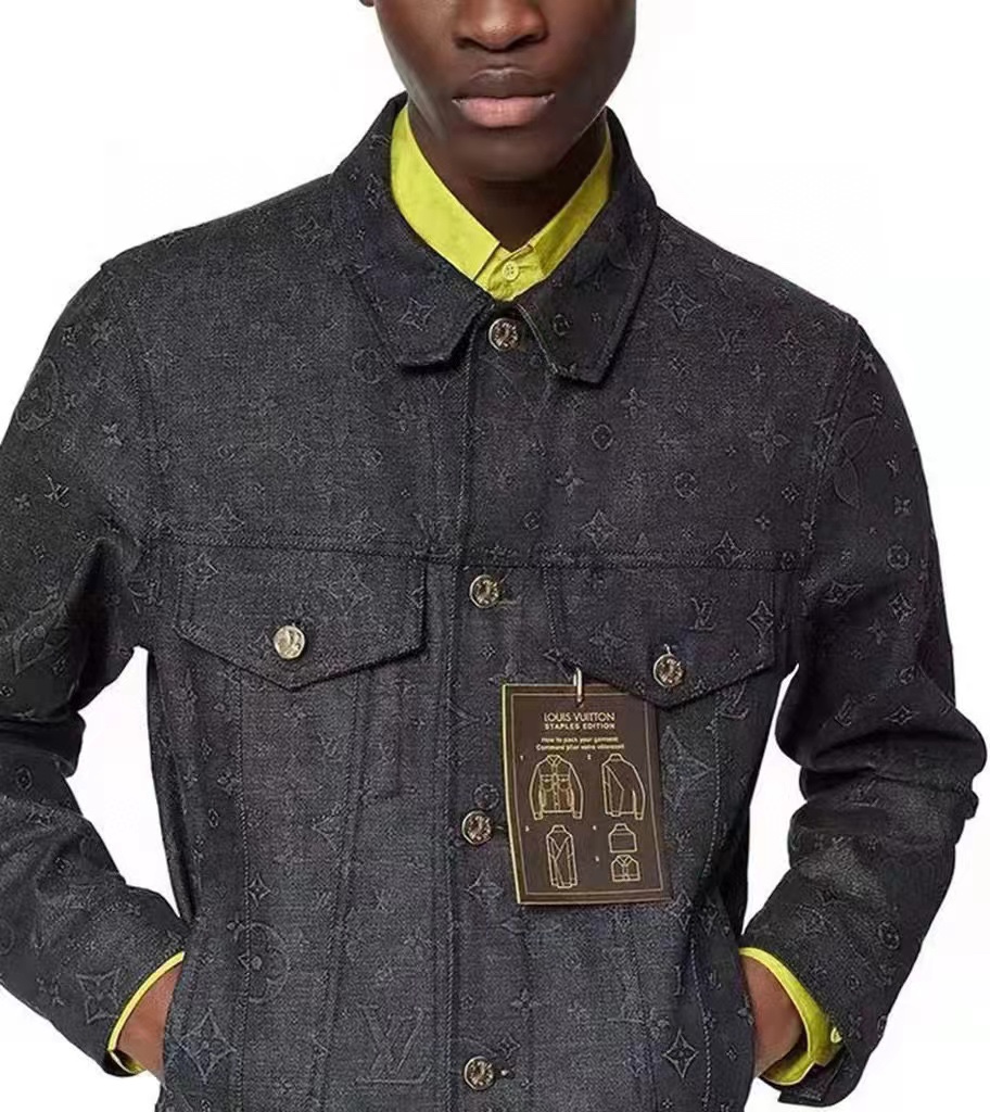 L– three-dimensional presbyopic denim jacket