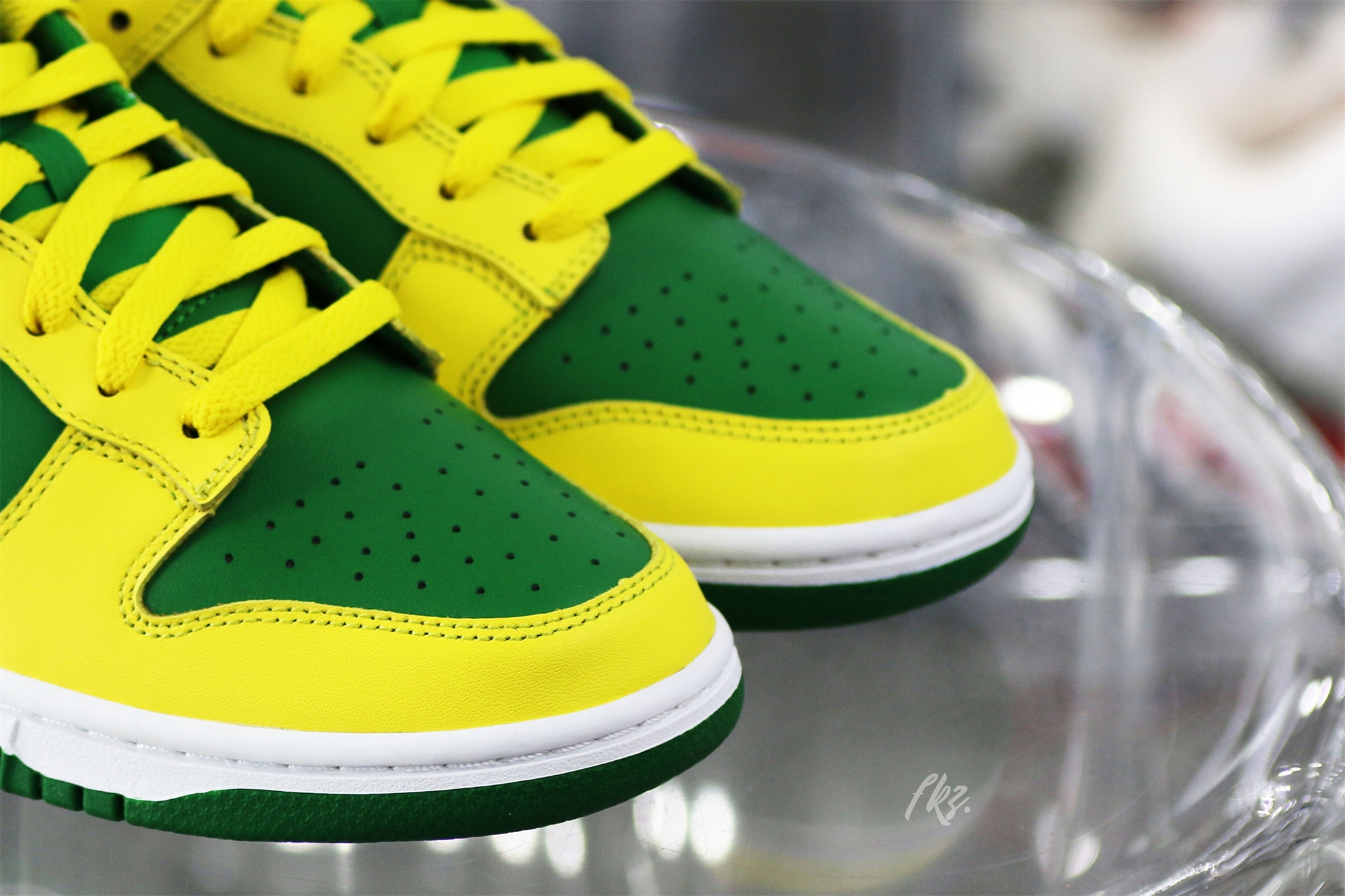 Nike Dunk Low Retro Reverse Brazil