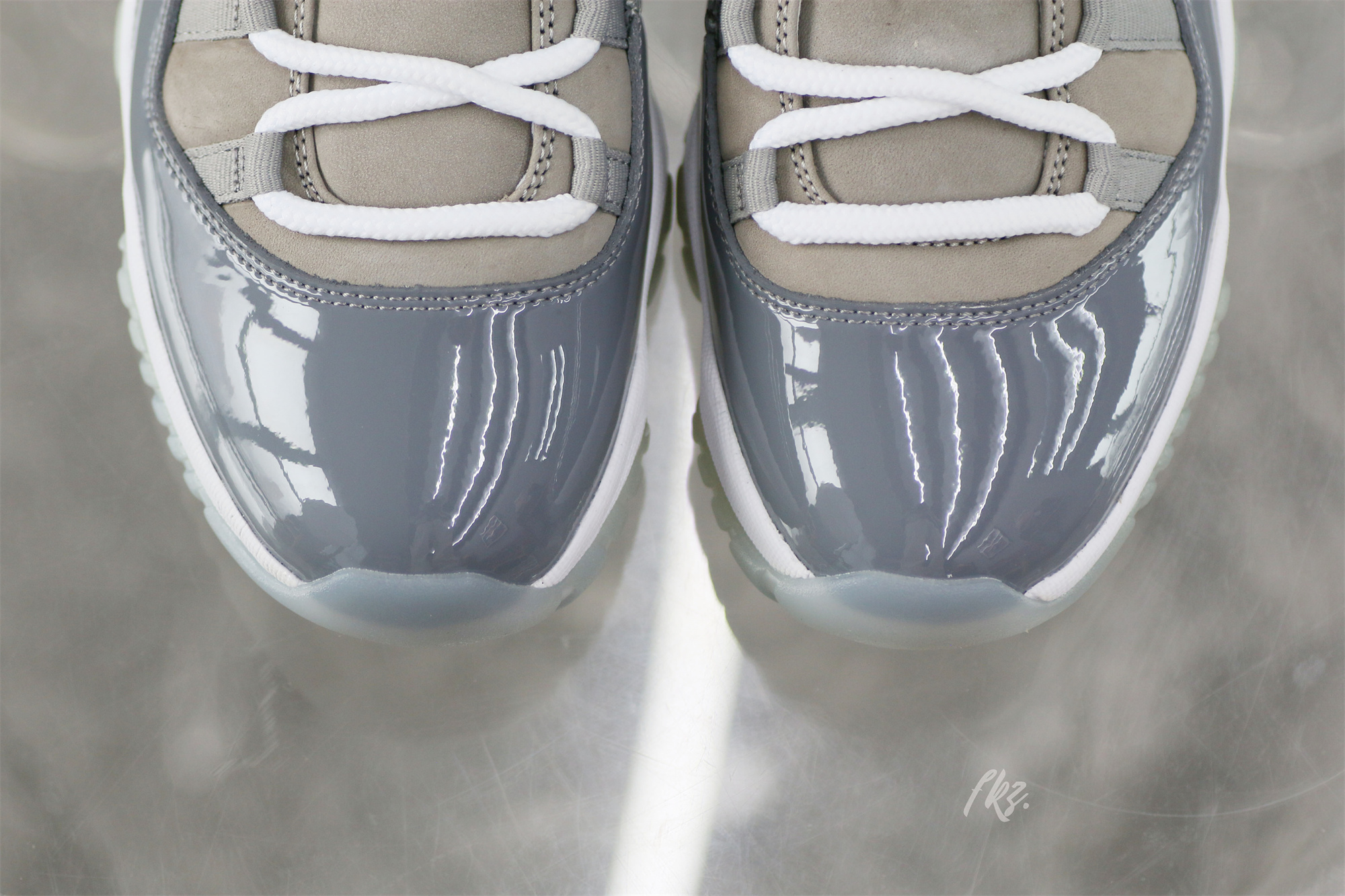 Air Jordan 11 Retro Low Cool Grey
