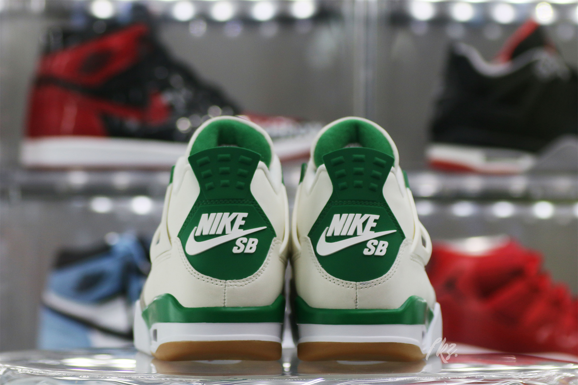 Nike SB x Air Jordan 4 “Pine Green” 2023 (LN5 A1 Batch)