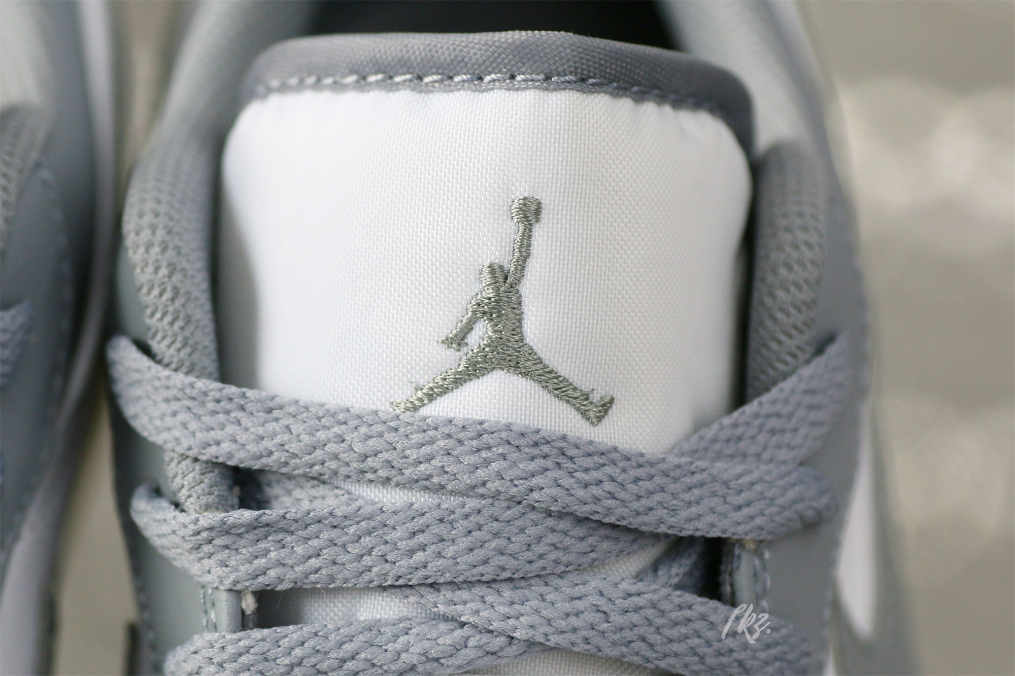 Air Jordan 1 Low White Wolf Grey 2021