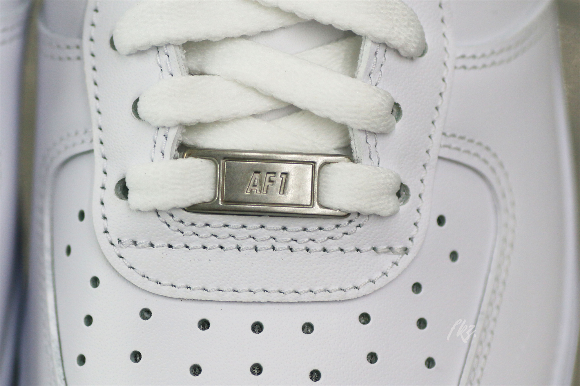 Air Force 1 07 Triple White(LN5 A1 Batch)
