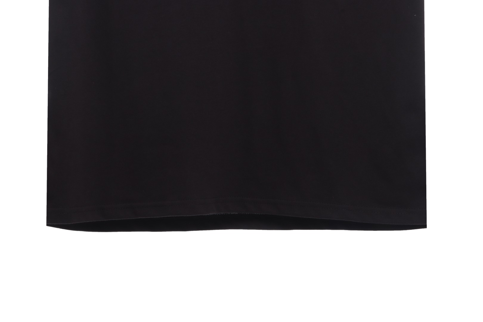 Essenti@ls Double line double row large letter flocking short sleeves