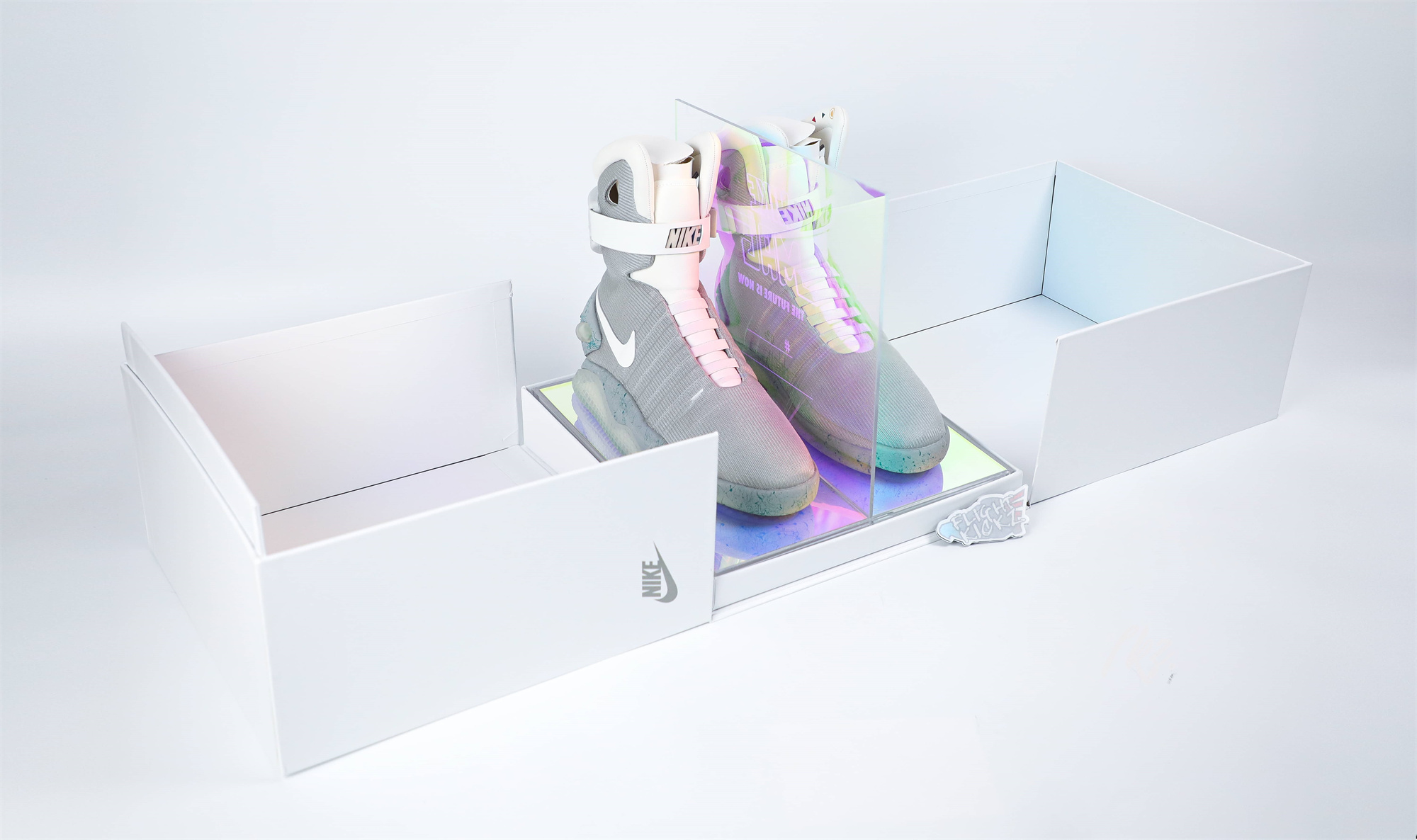 Nike MAG Back To The Future (2016)