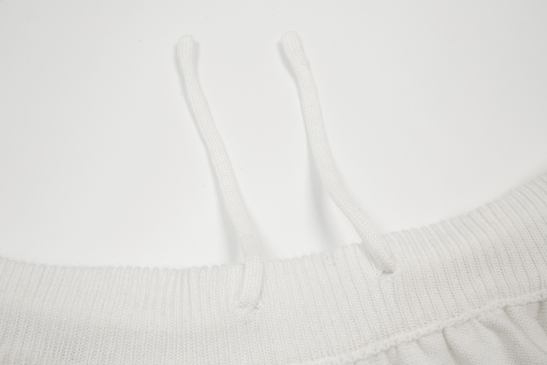 Letter A black and white striped knitted shorts