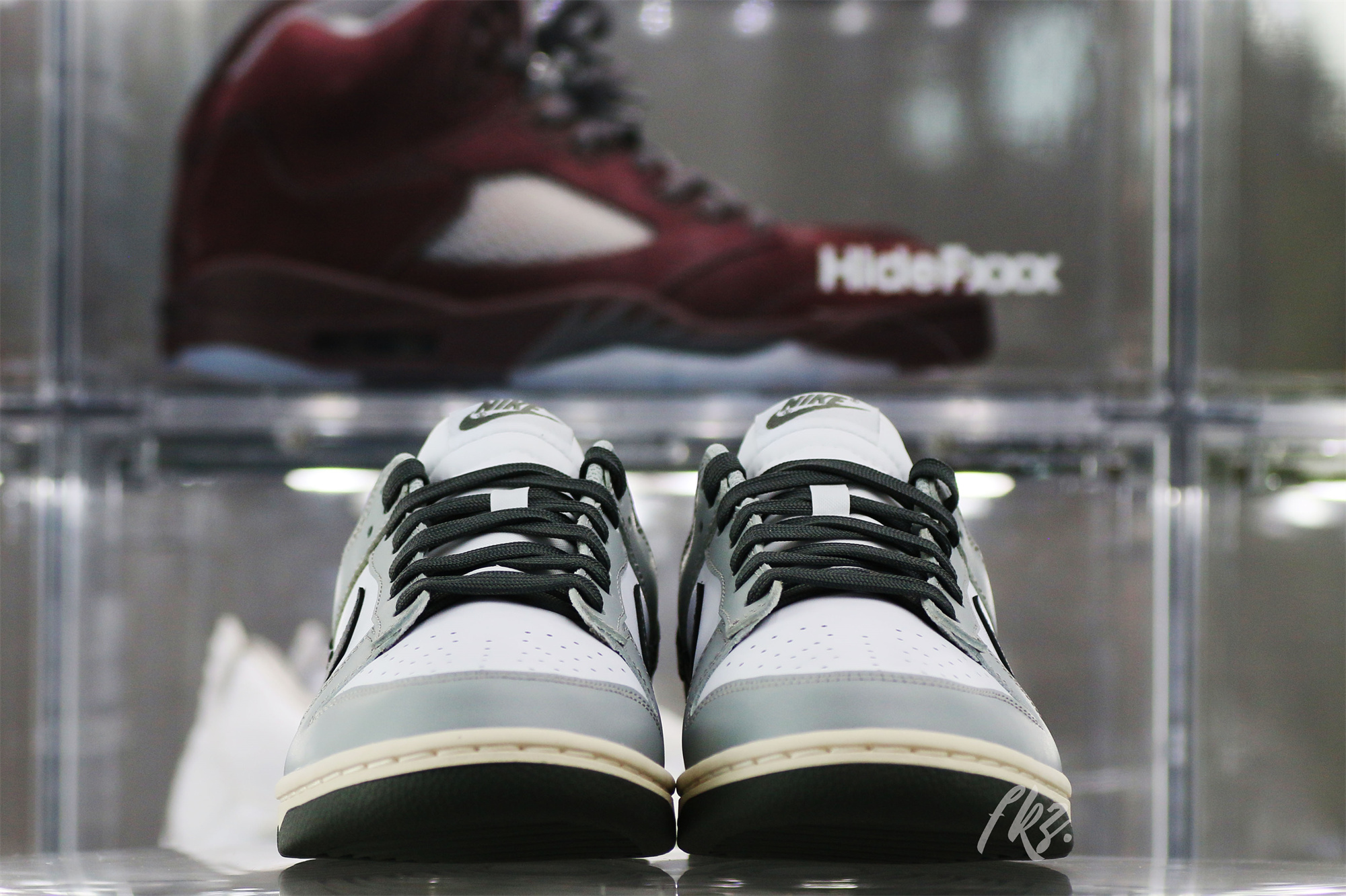 Nike Dunk Low Light Smoke Grey