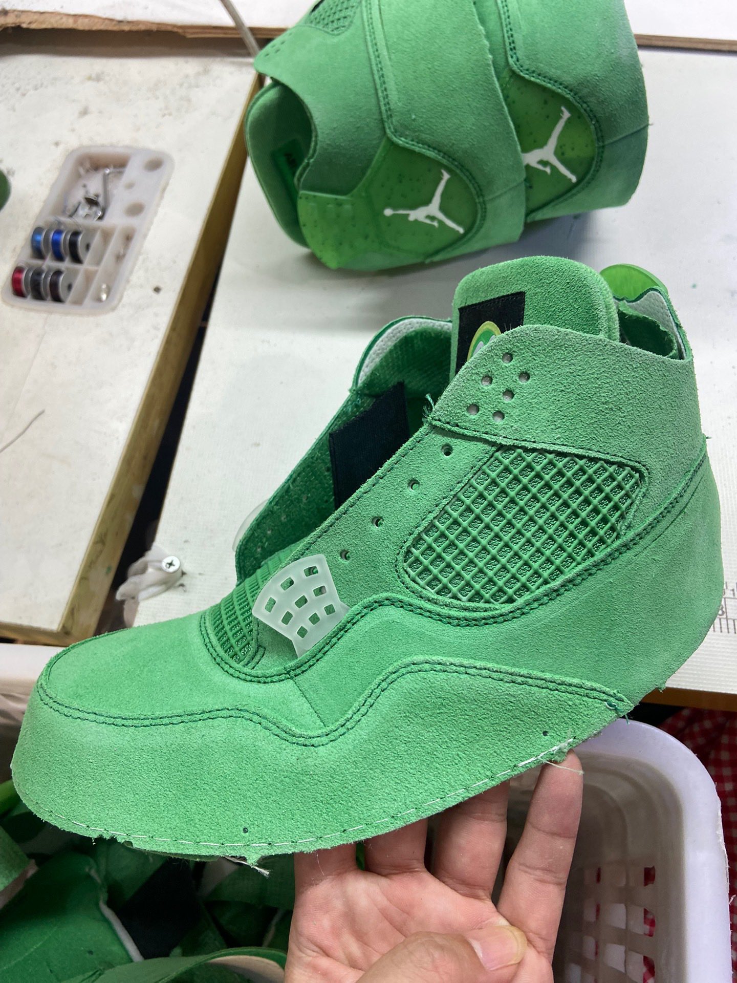 Air Jordan 4 Retro Wahlburgers