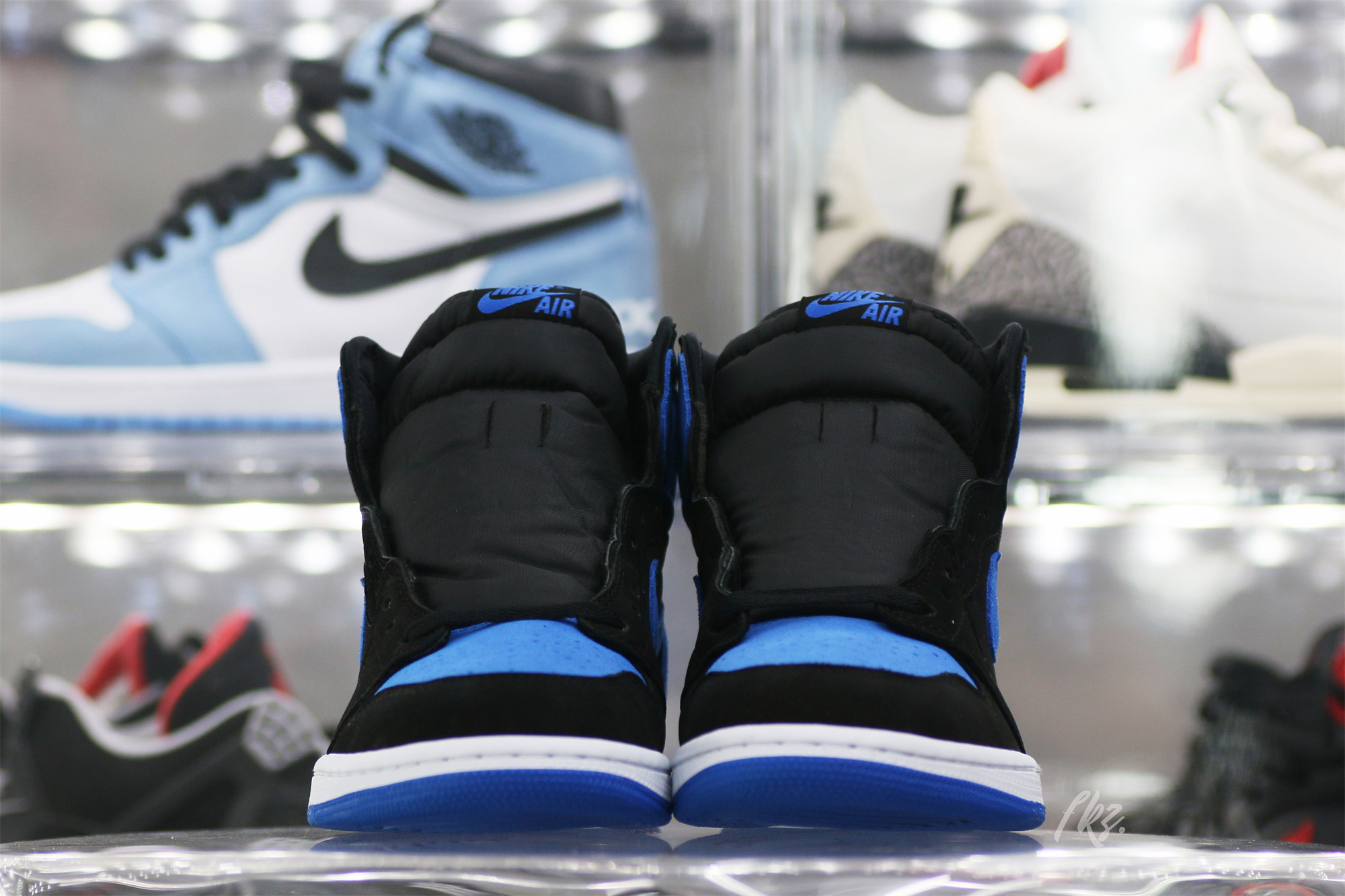 Air Jordan 1 High OG “Royal Reimagined” 2023 (LN5 A1)