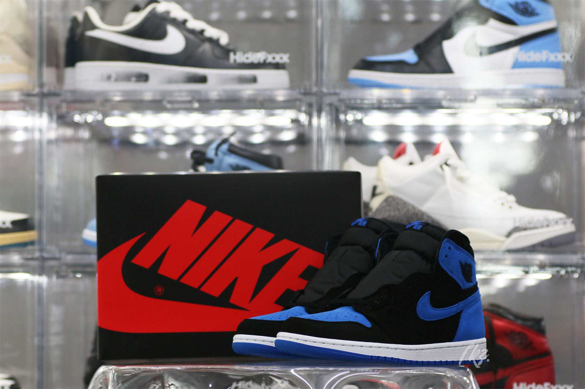 Air Jordan 1 High OG “Royal Reimagined” 2023 (LN5 A1)