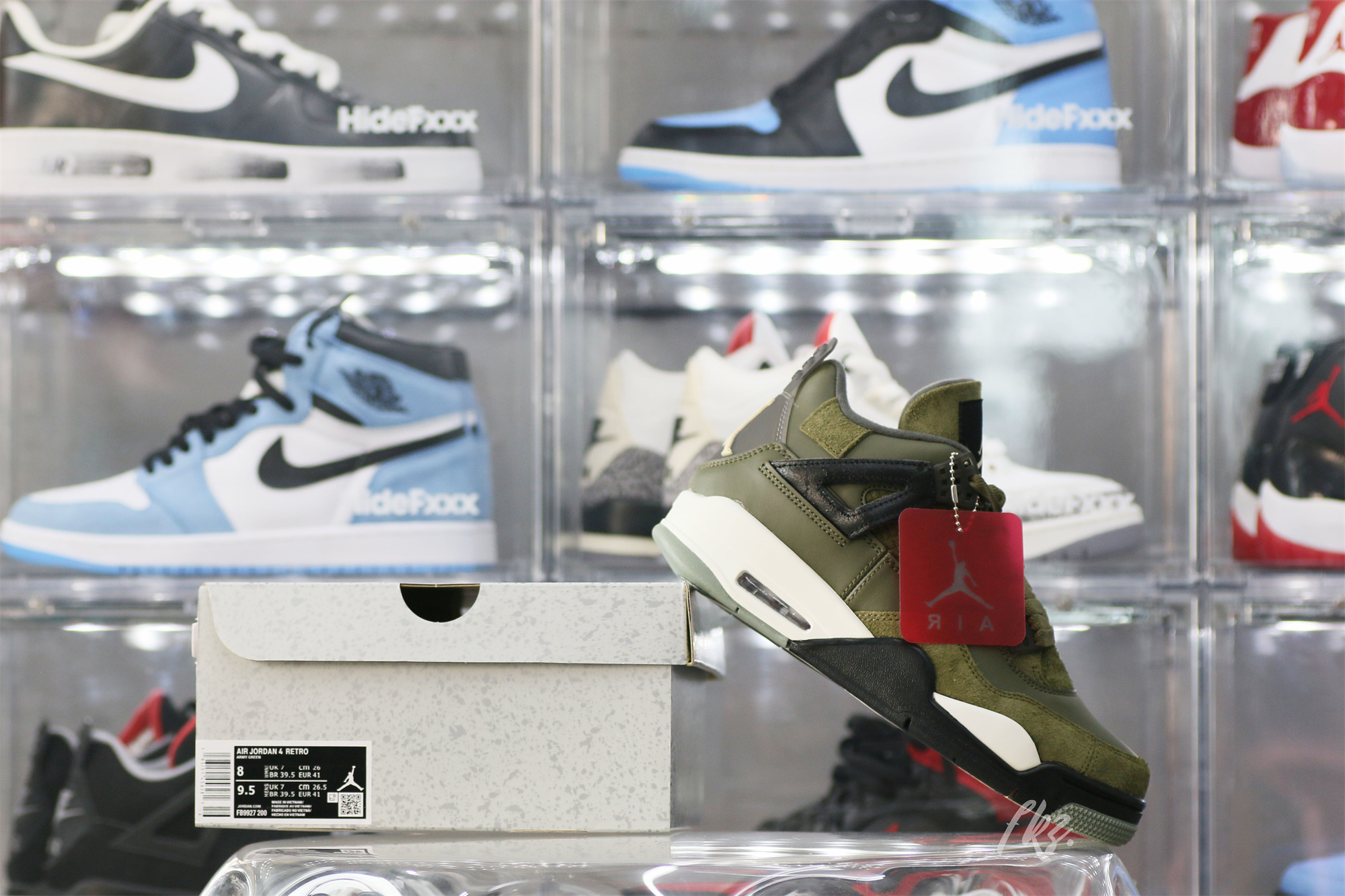 Air Jordan 4 Retro SE Craft Medium Olive (LN5 A1)