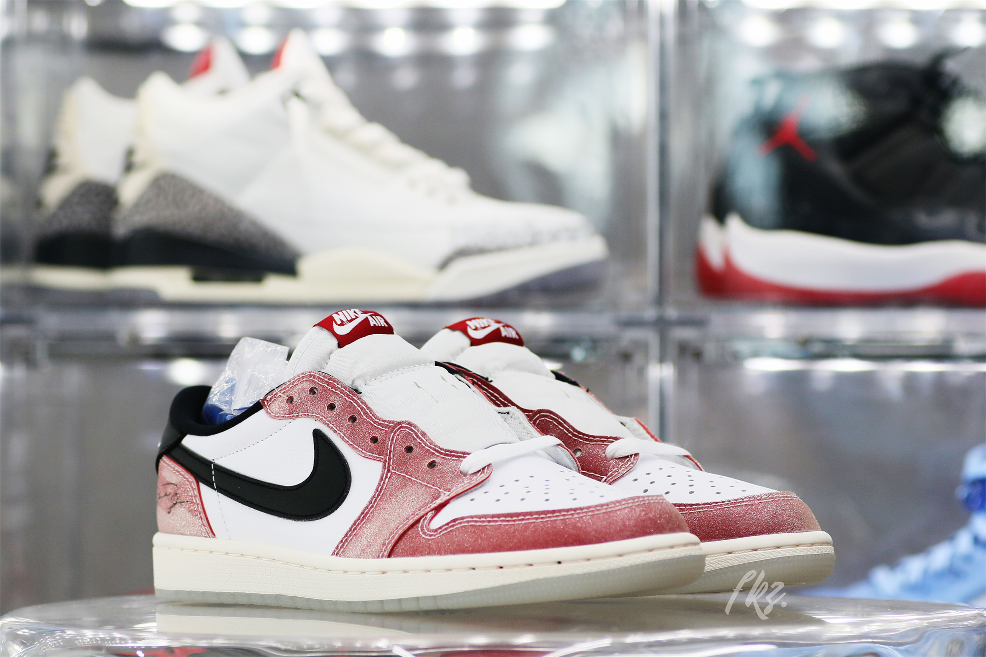 Trophy Room x Air Jordan 1 OG Low 2023