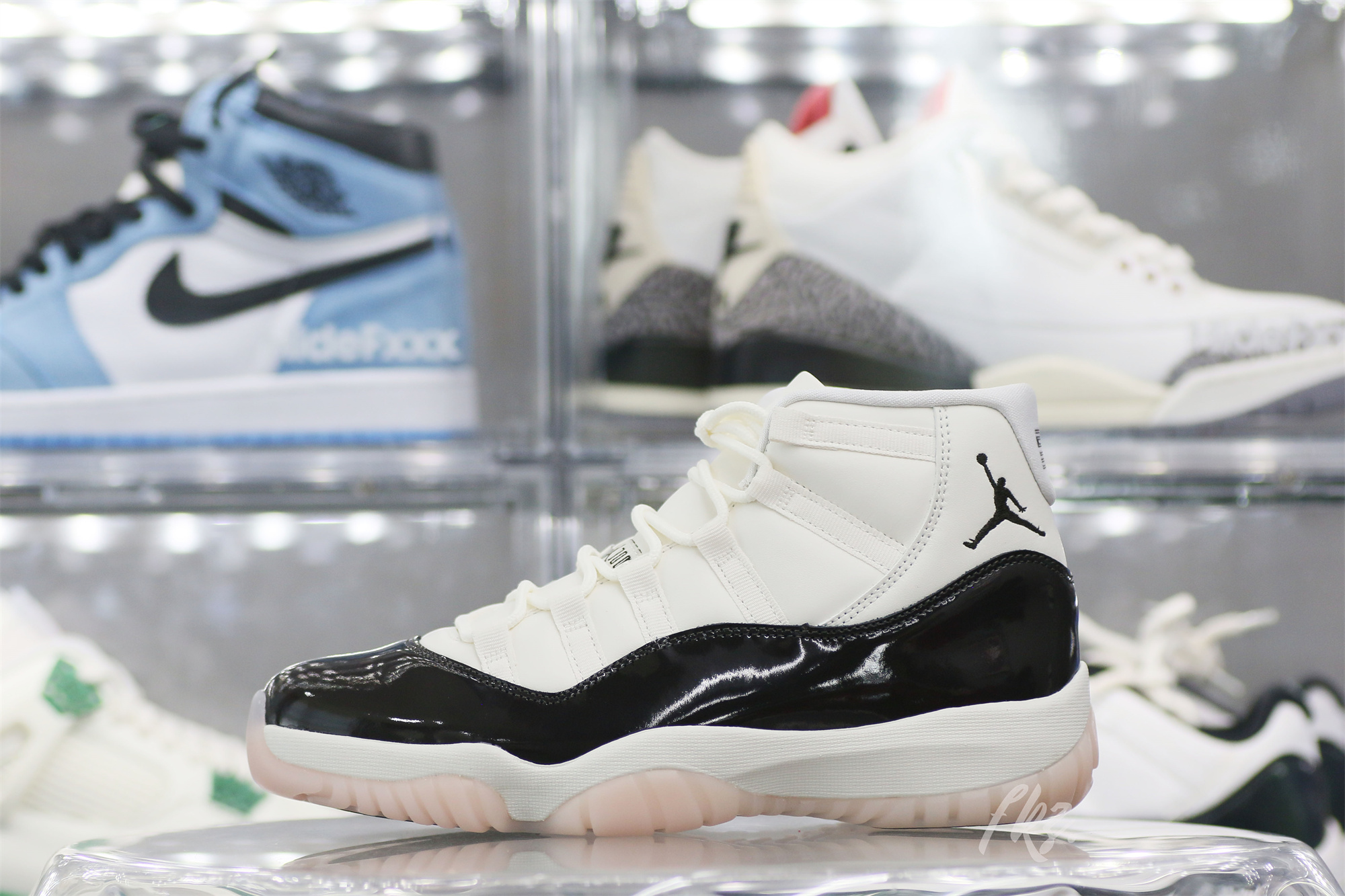 Air Jordan 11 “Neapolitan”(WMNS) (Ln5 A1 Batch)