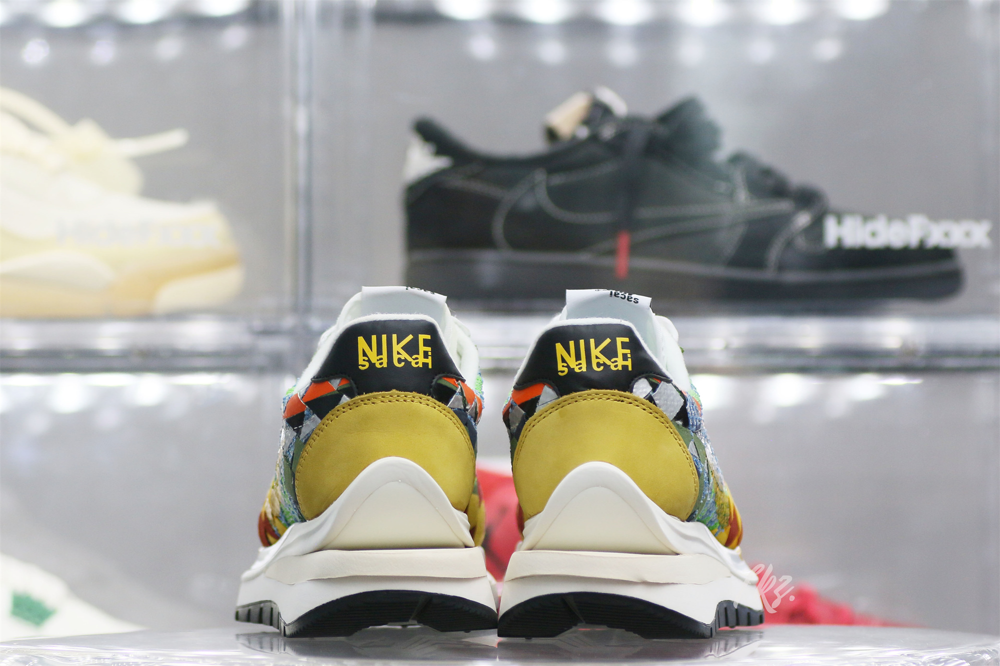 Sacai x Nike Waffe Woven“Green Gusto”