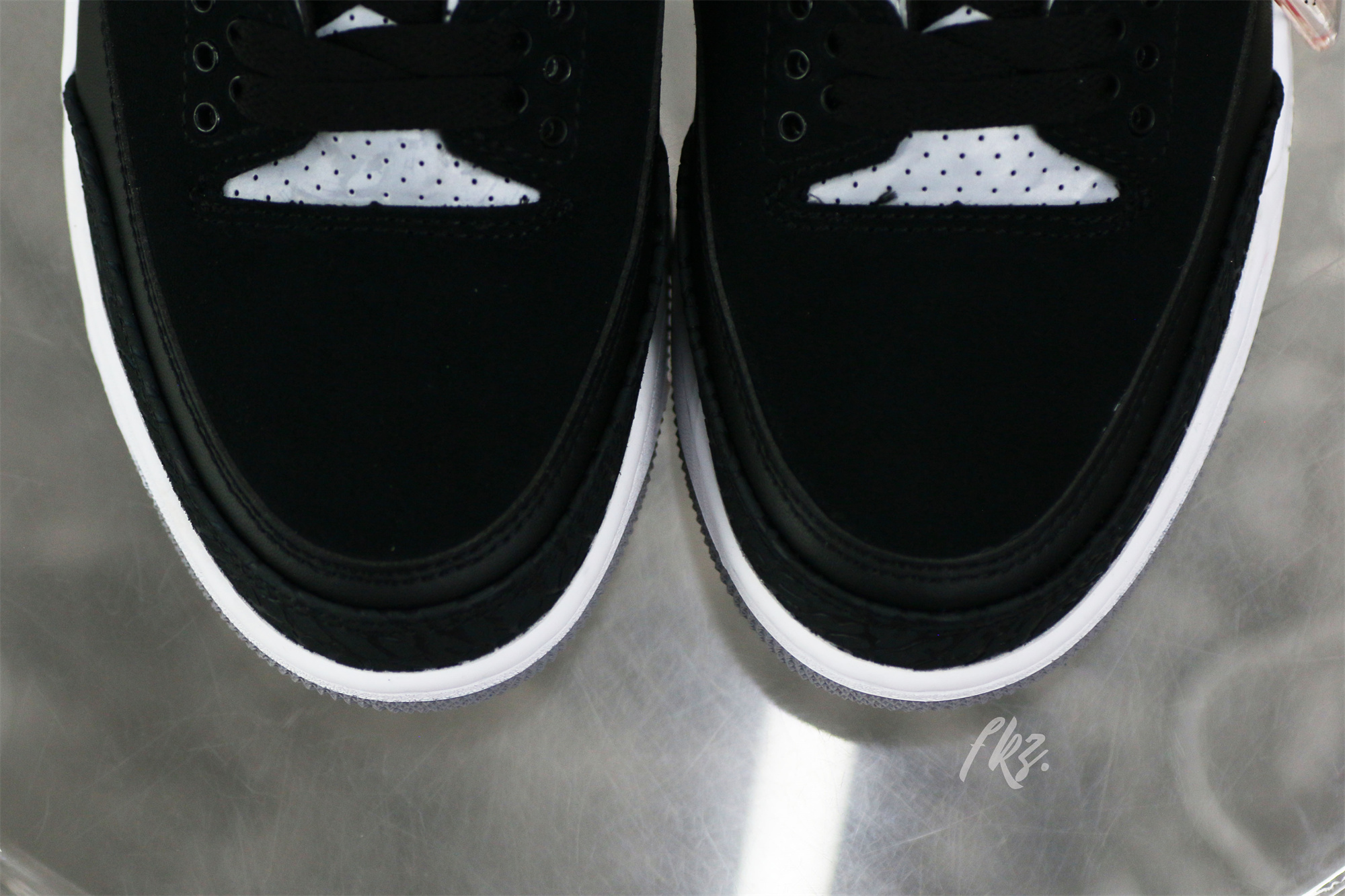 Air Jordan 3 Tinker Hatfield sneakers