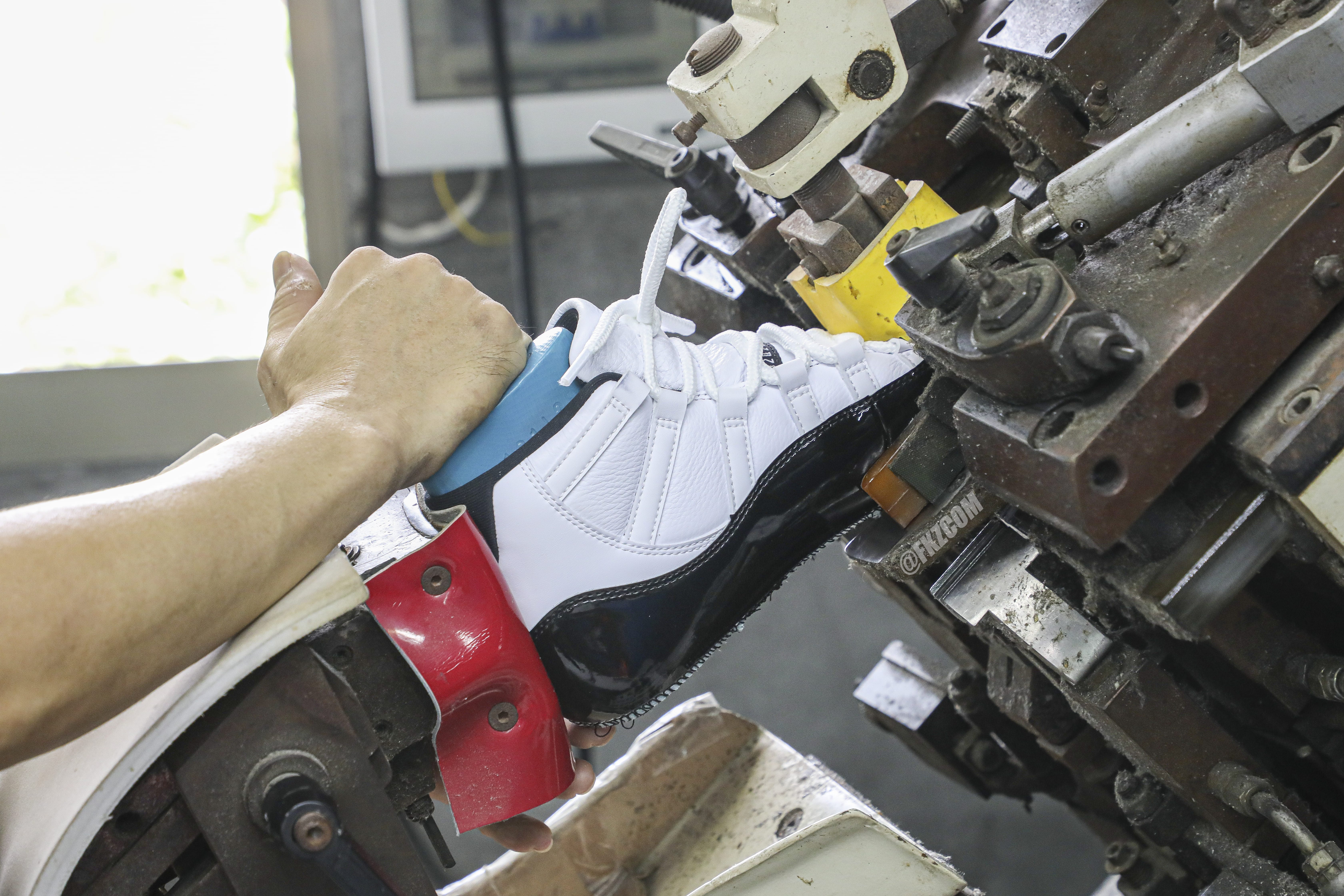 Air Jordan 11 DMP Gratitude 2023 (LN5 A1)