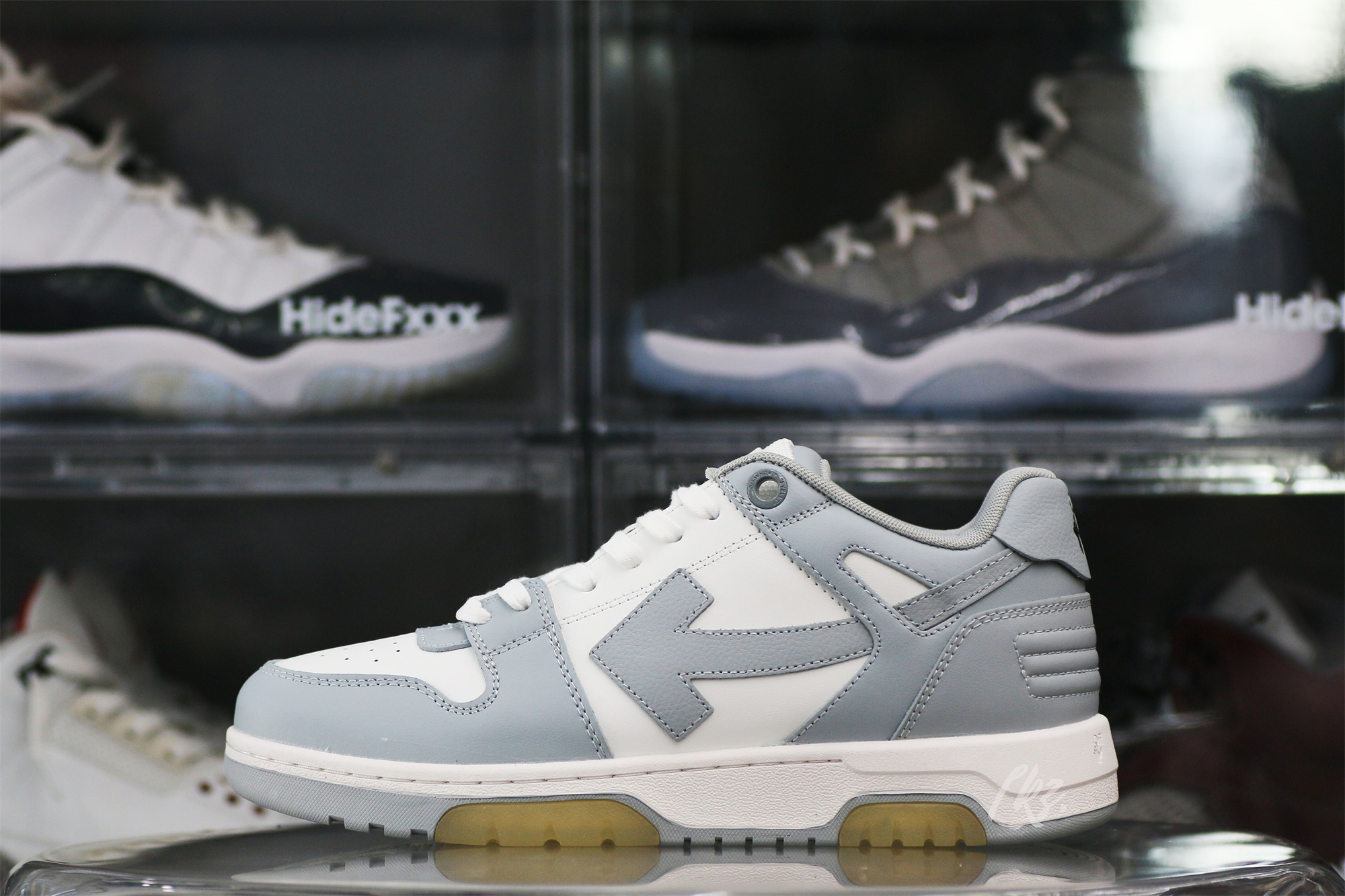 OFF-WHITE White & Gray Out Of Office Sneakers