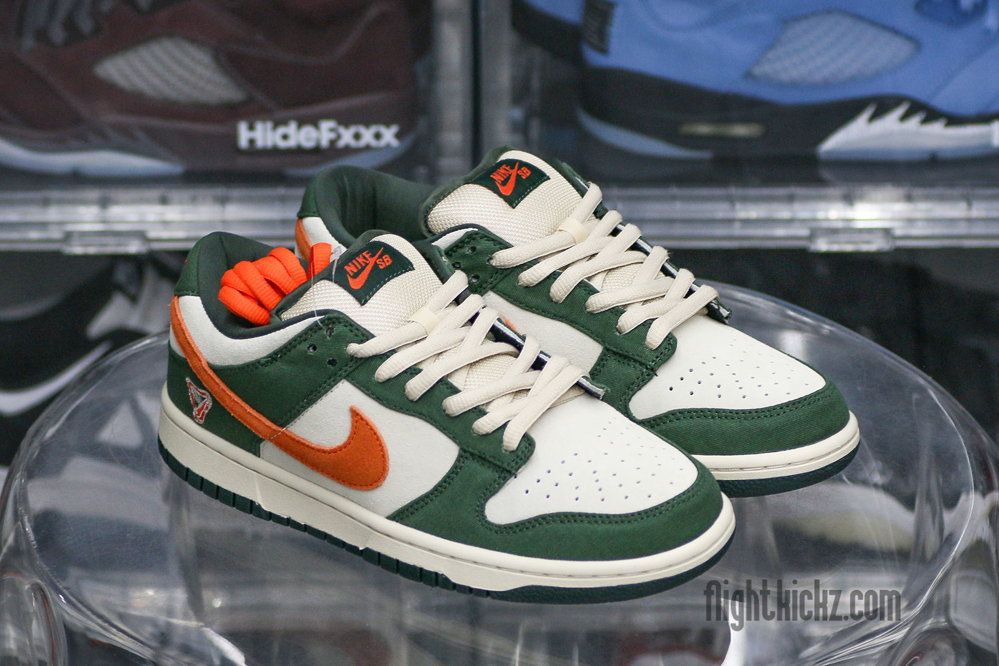Nike SB Dunk Low Eire