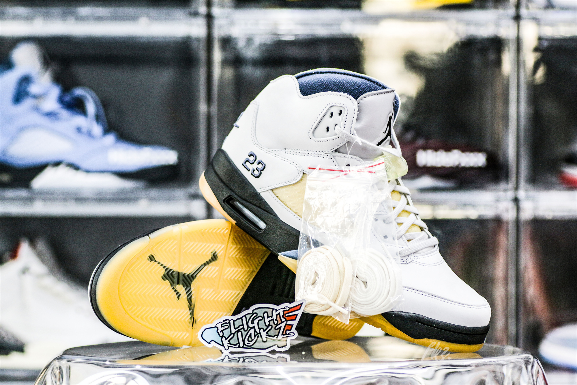 A Ma Maniere Air Jordan 5 SP Photon Dust/Diffused Blue WMS(LN5 A1)