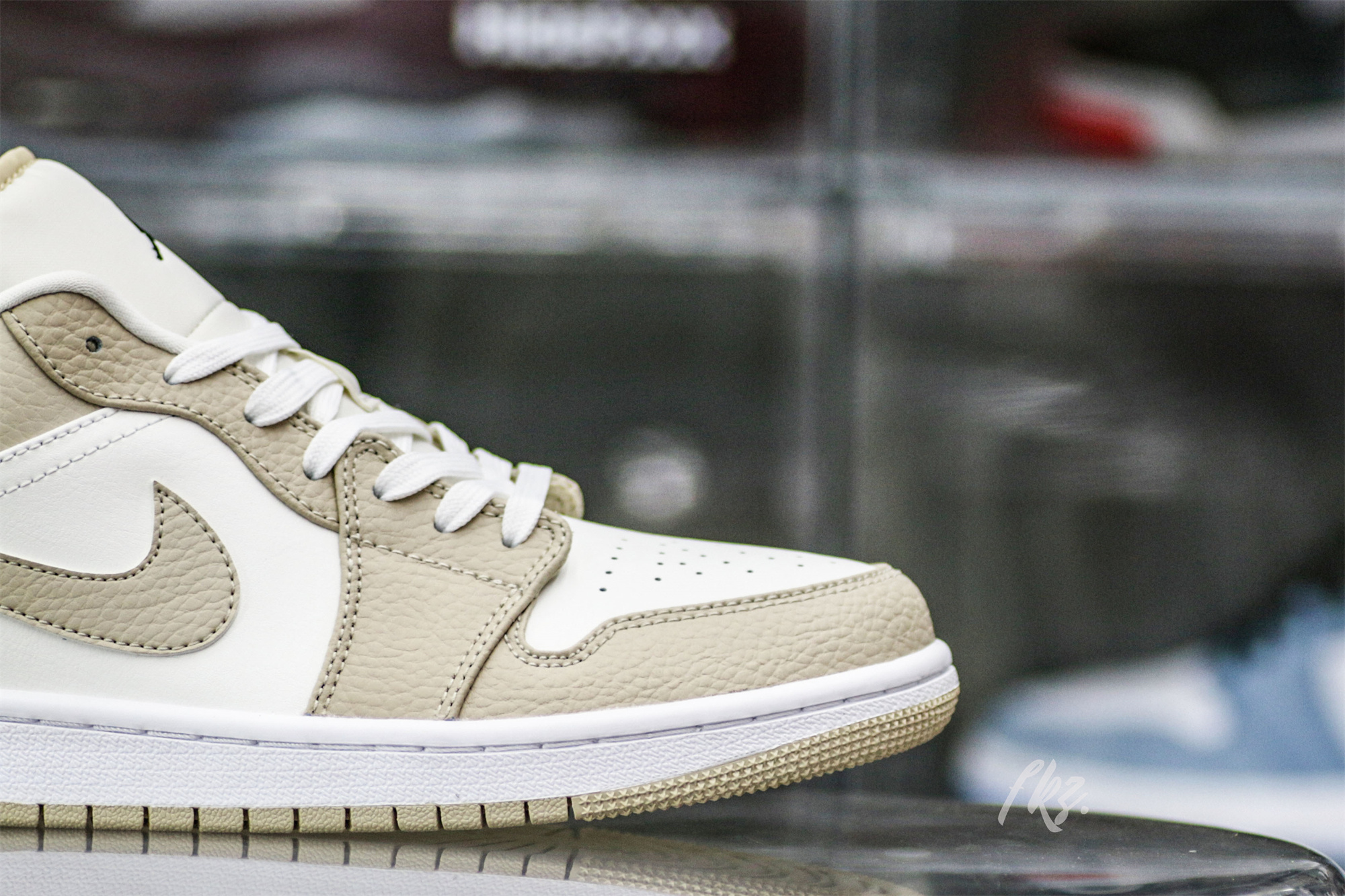 Air Jordan 1 Low SE Sail Rattan 2022