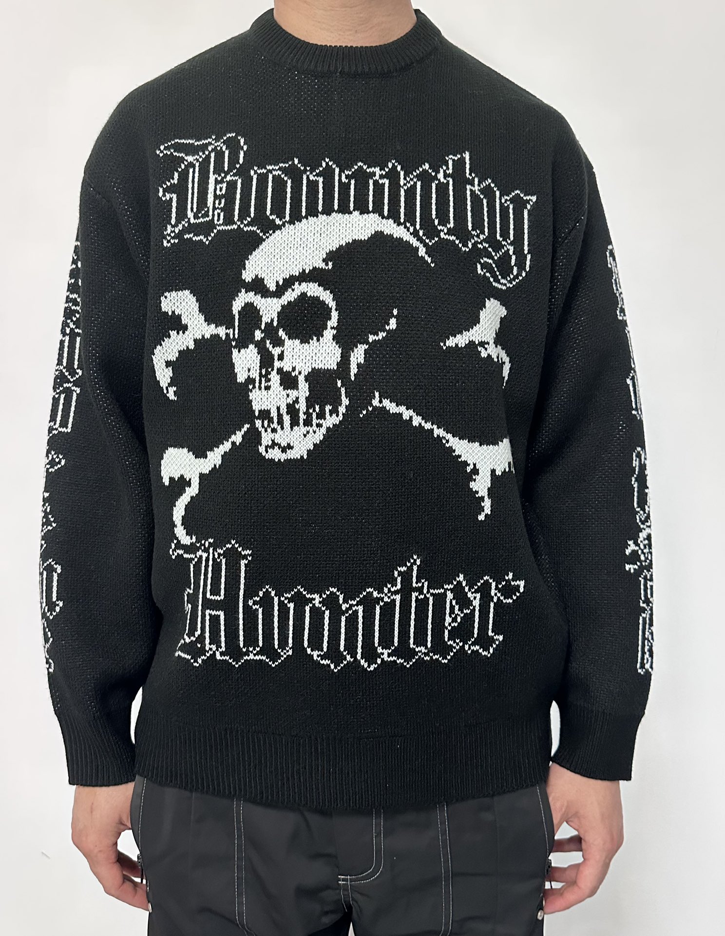 Suprem3 Bounty Hunter Jumper black 2023