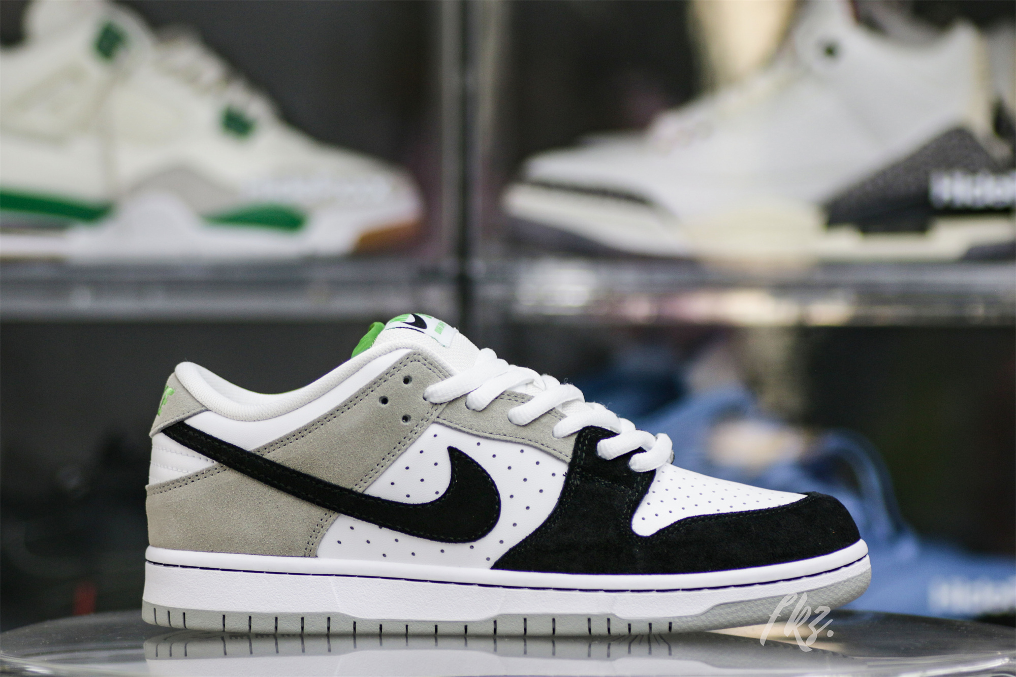 Nike SB Dunk Low Chlorophyll