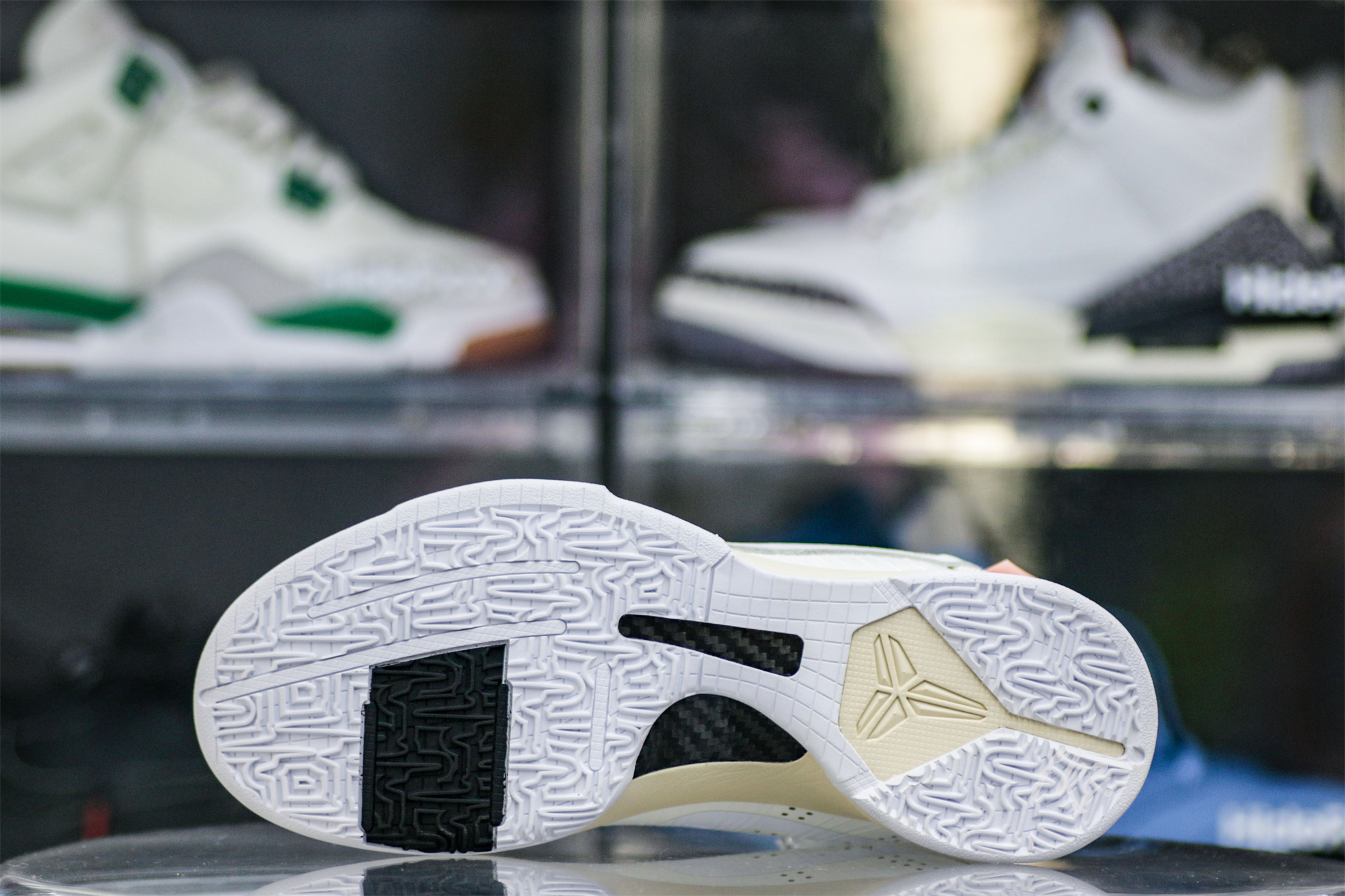 Off White x Nike Zoom Kobe 5 Custom Shoes(A1 Batch)