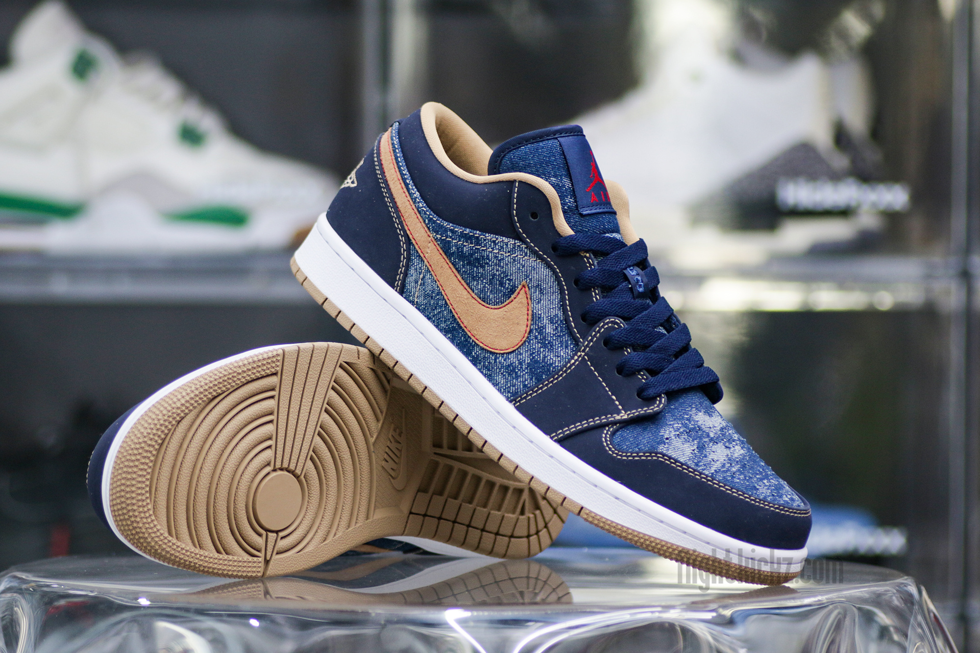 Air Jordan 1 Low SE Denim
