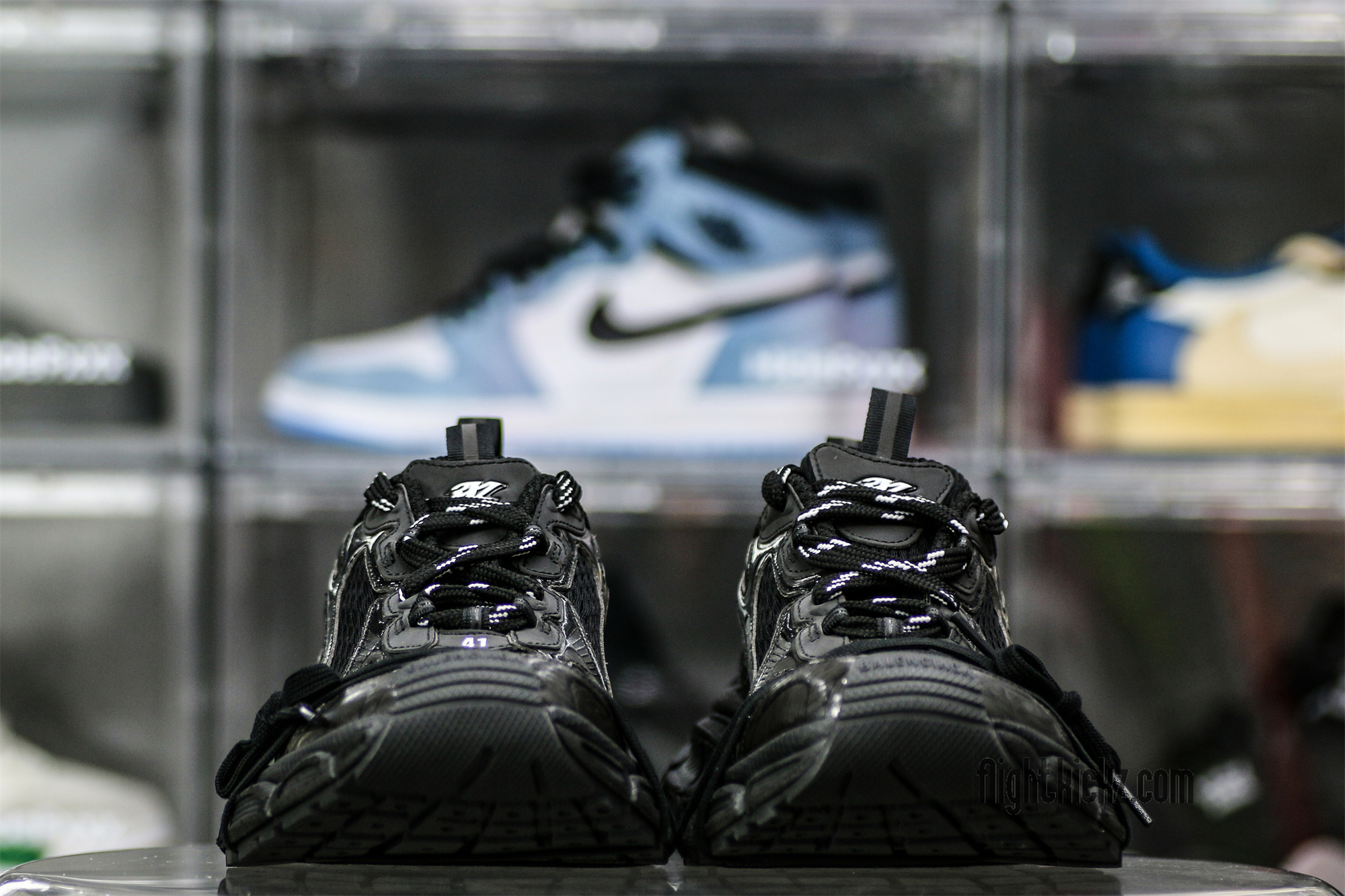 Balenciag* 3XL Runner Black