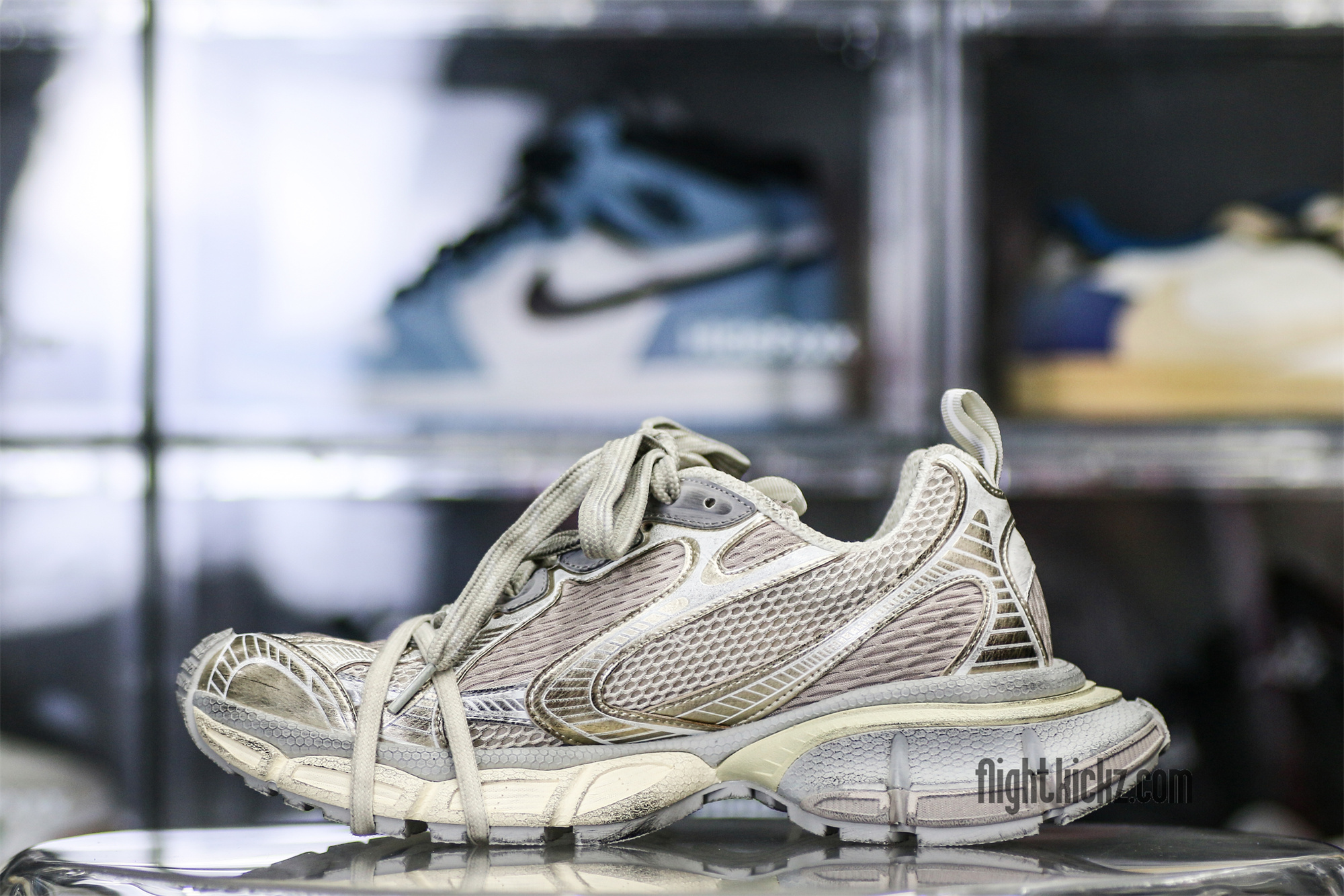 Balenciag* 3XL Sneaker ‘Worn‑Out ‑ Light Beige’